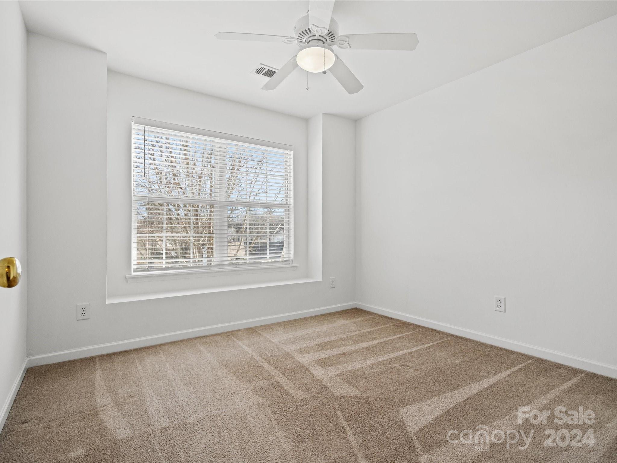 136 Rapids Road