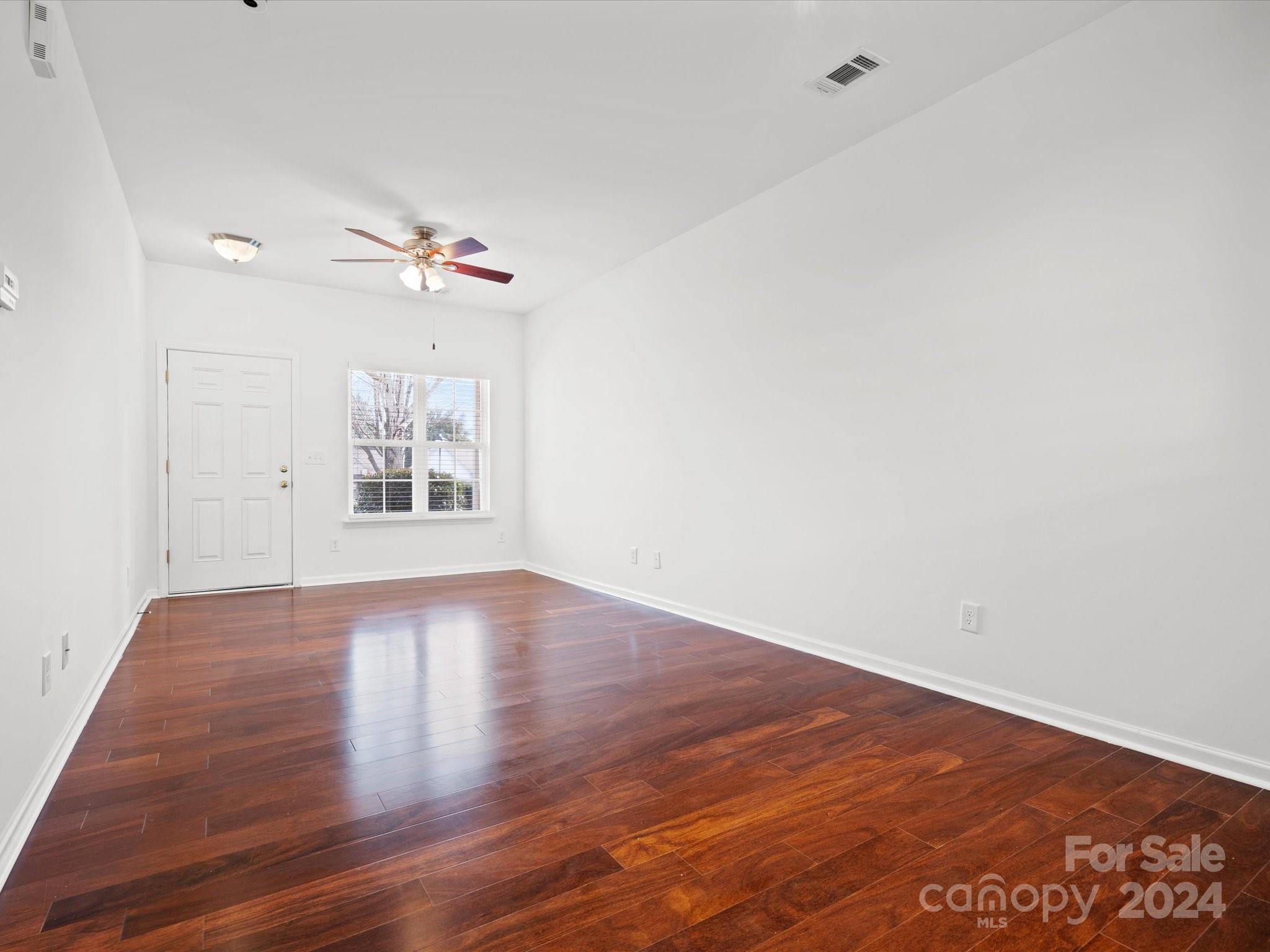 136 Rapids Road