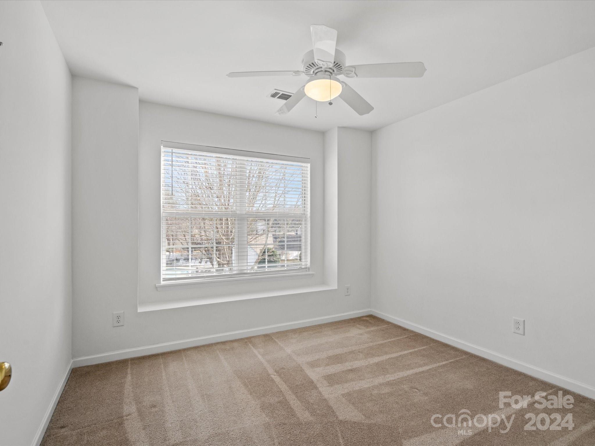 136 Rapids Road