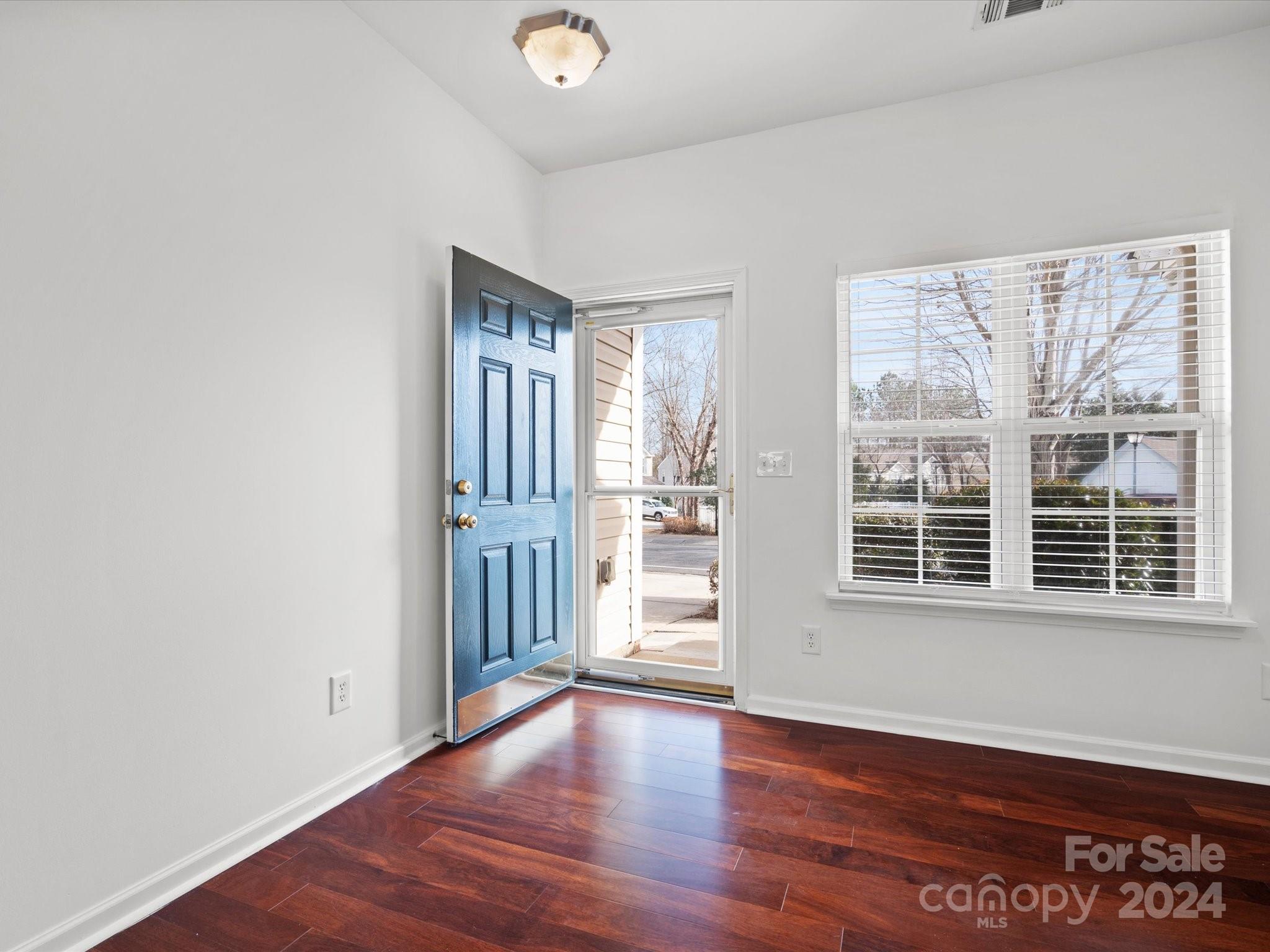 136 Rapids Road