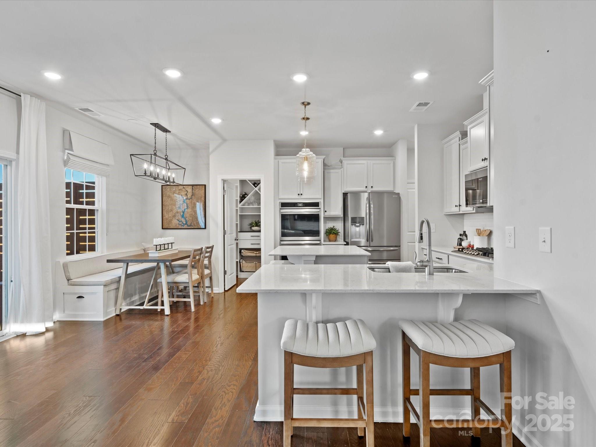 17718 Snug Harbor Road