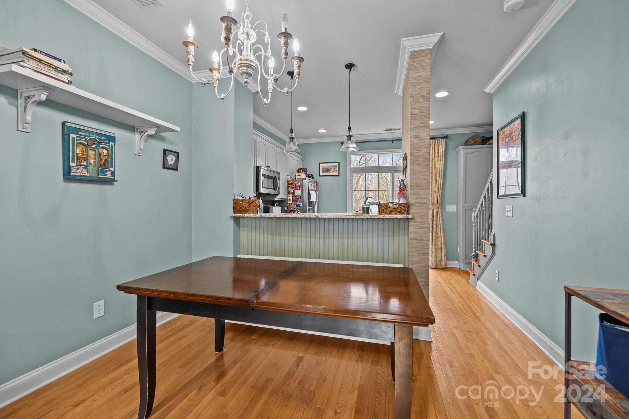 9511 Westchire Court