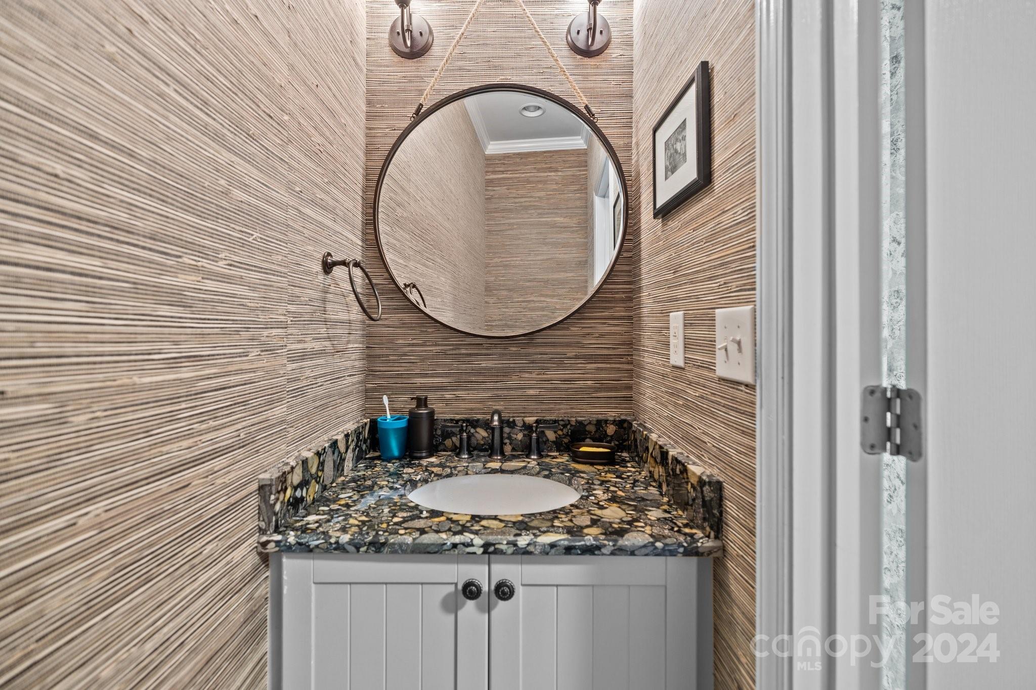 9511 Westchire Court