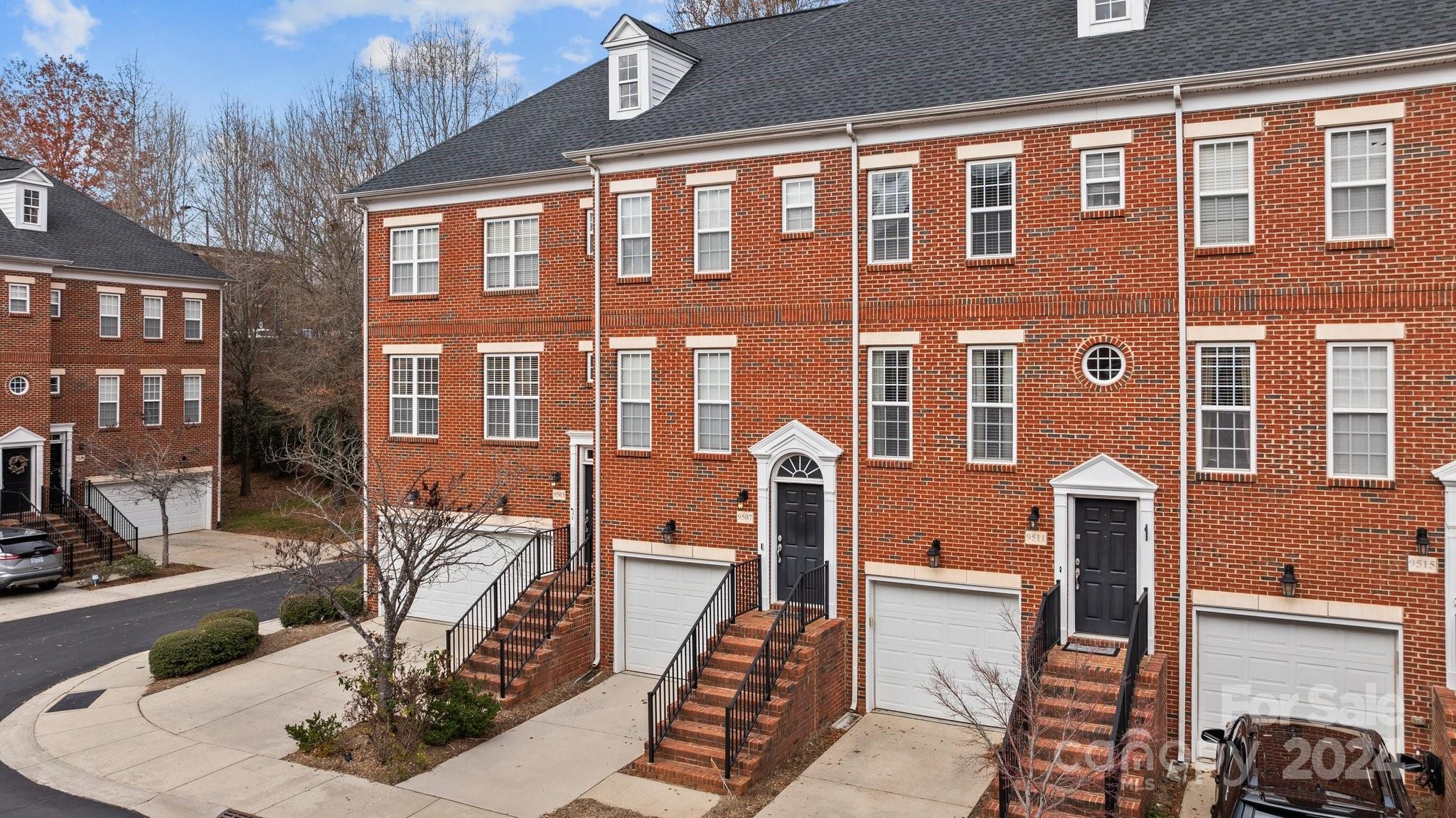 9511 Westchire Court