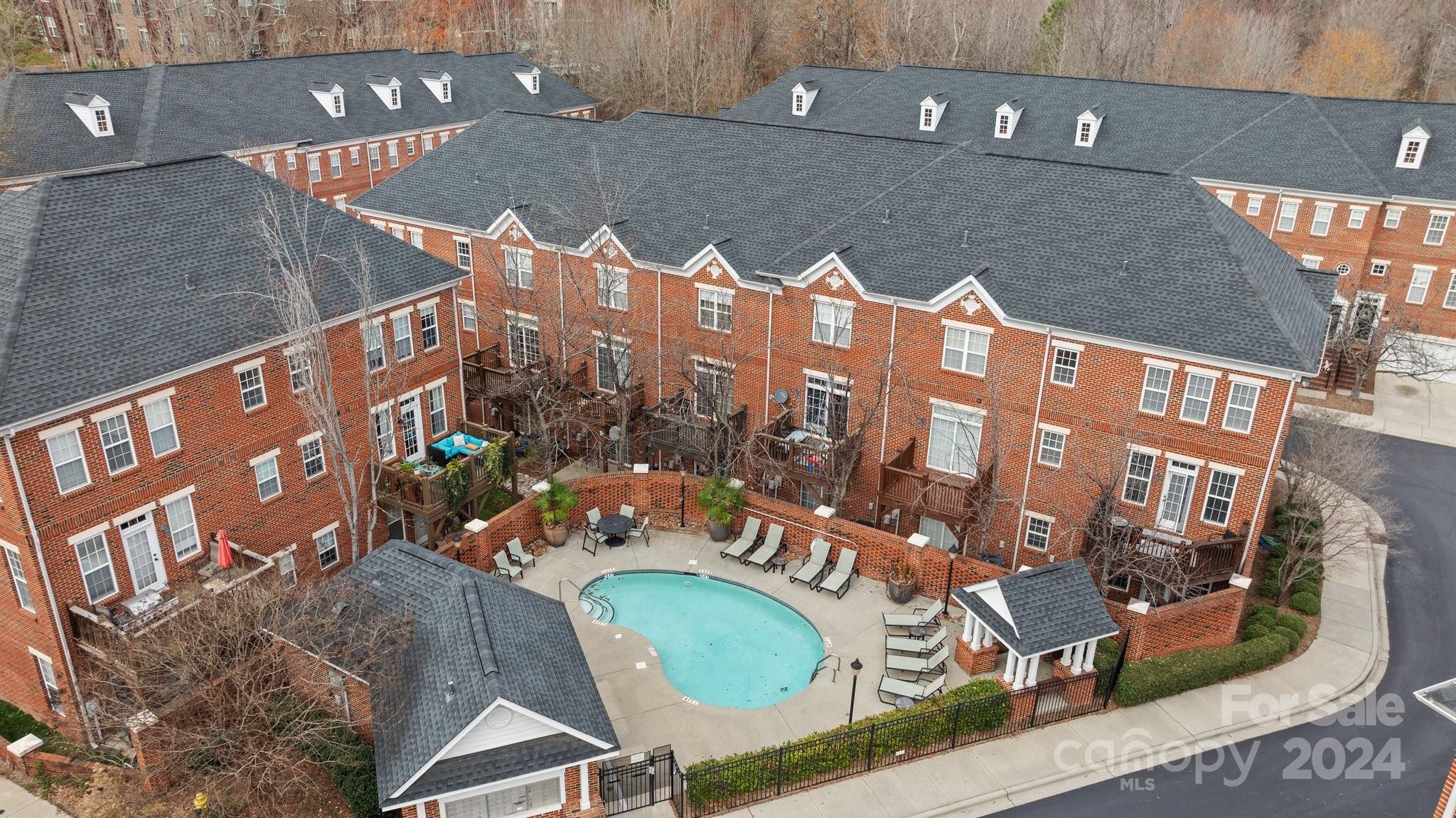 9511 Westchire Court