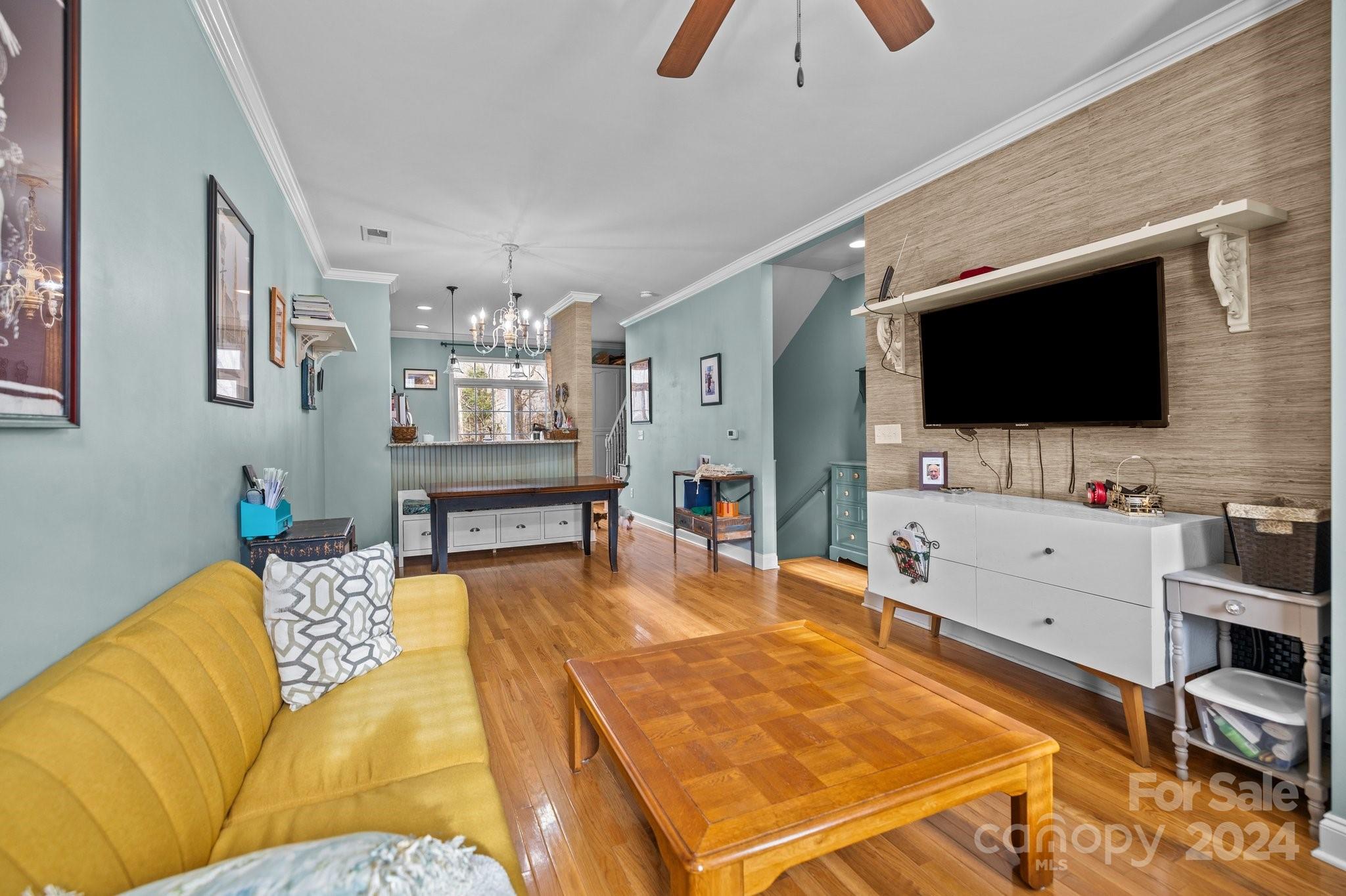 9511 Westchire Court