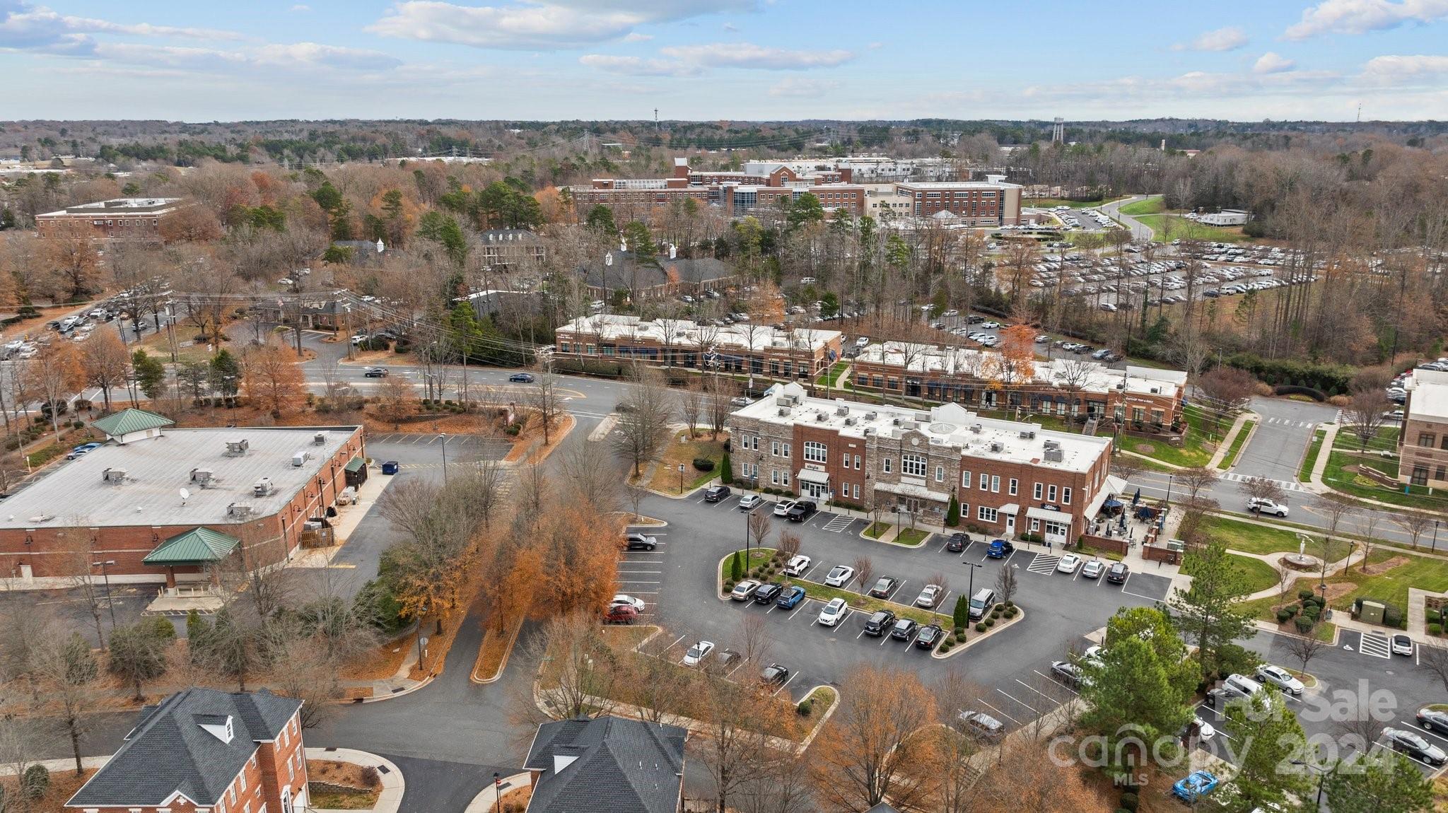 9511 Westchire Court