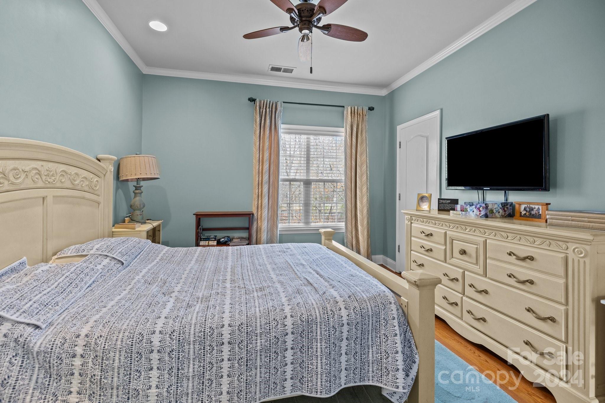 9511 Westchire Court