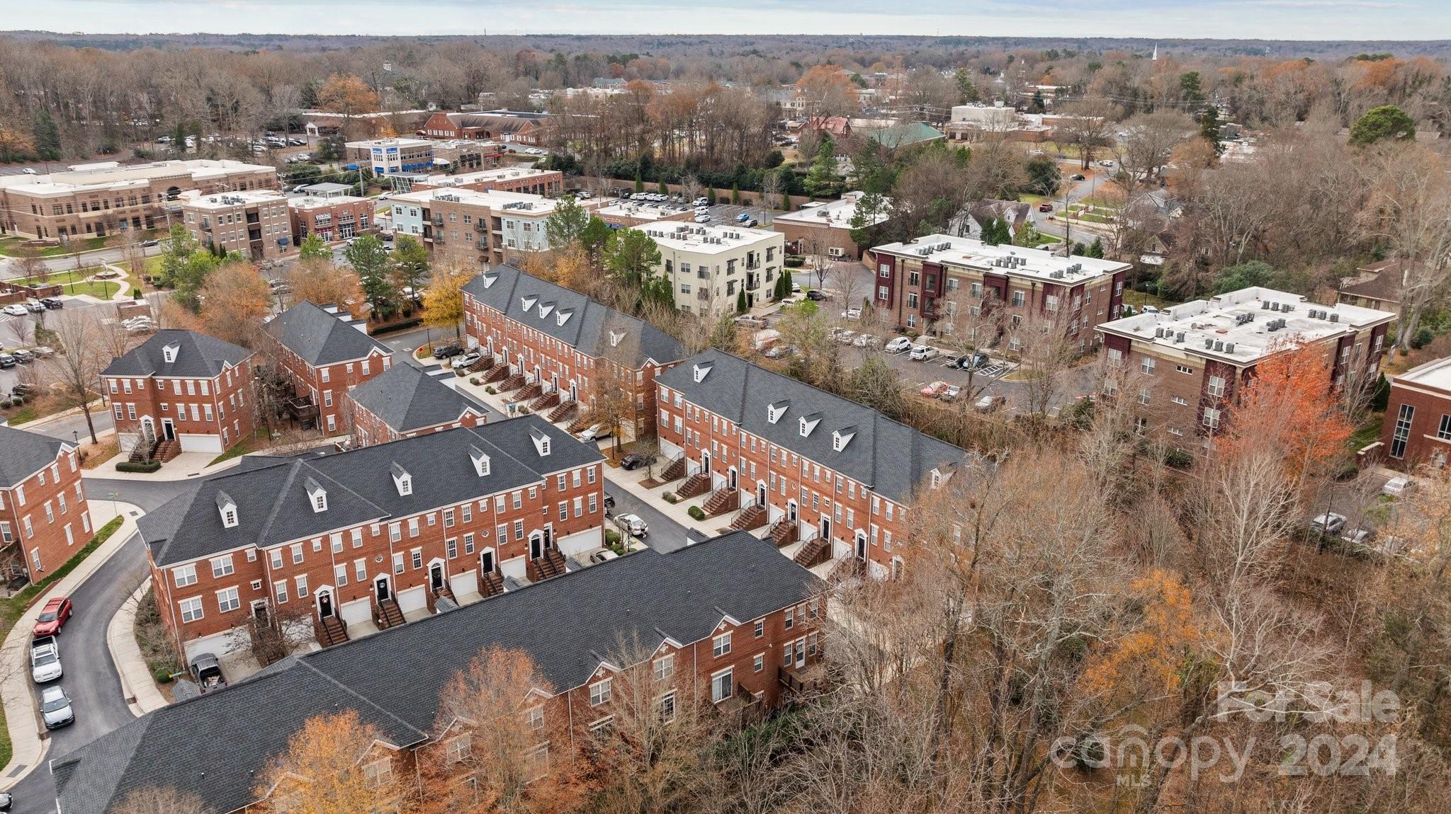 9511 Westchire Court