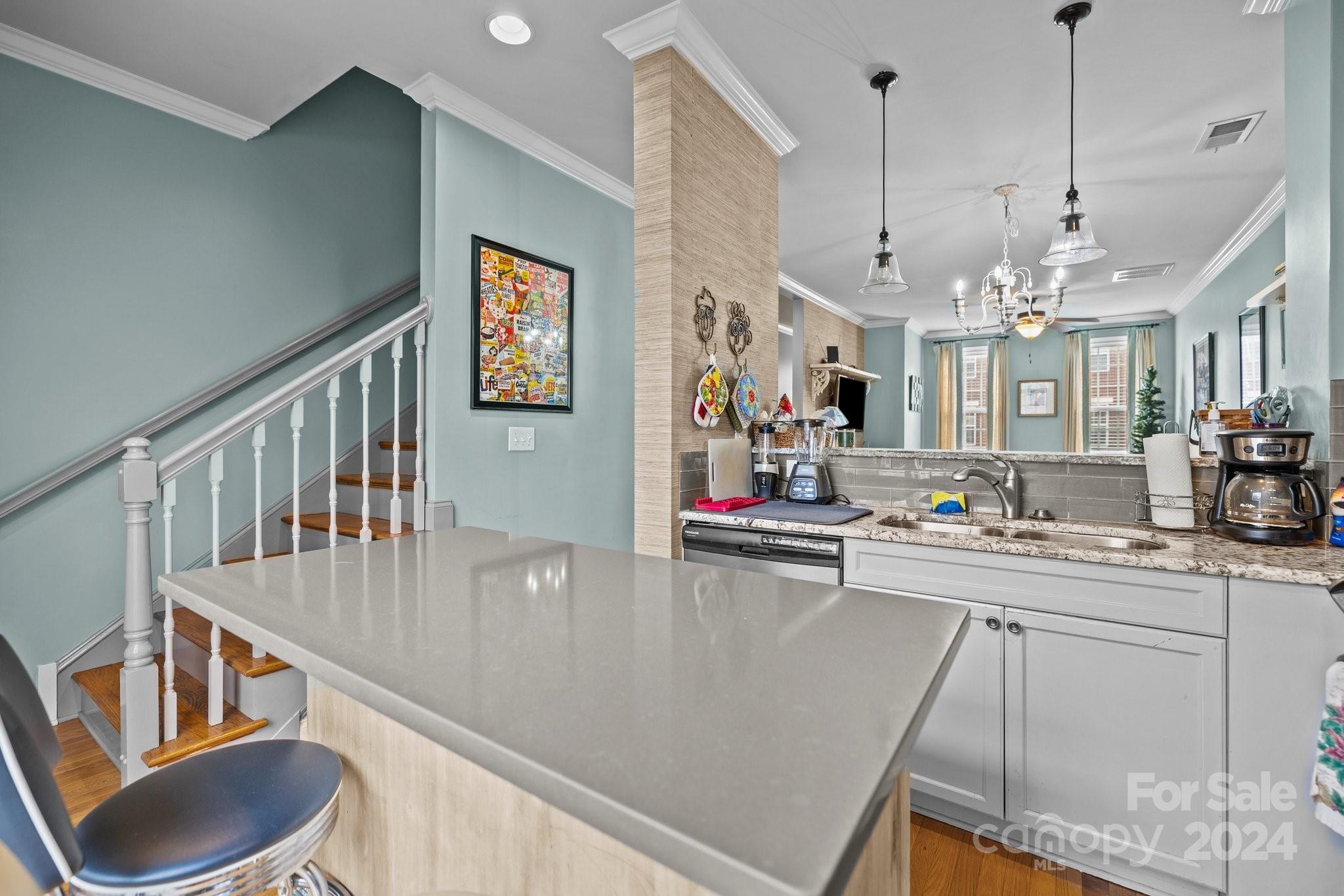 9511 Westchire Court