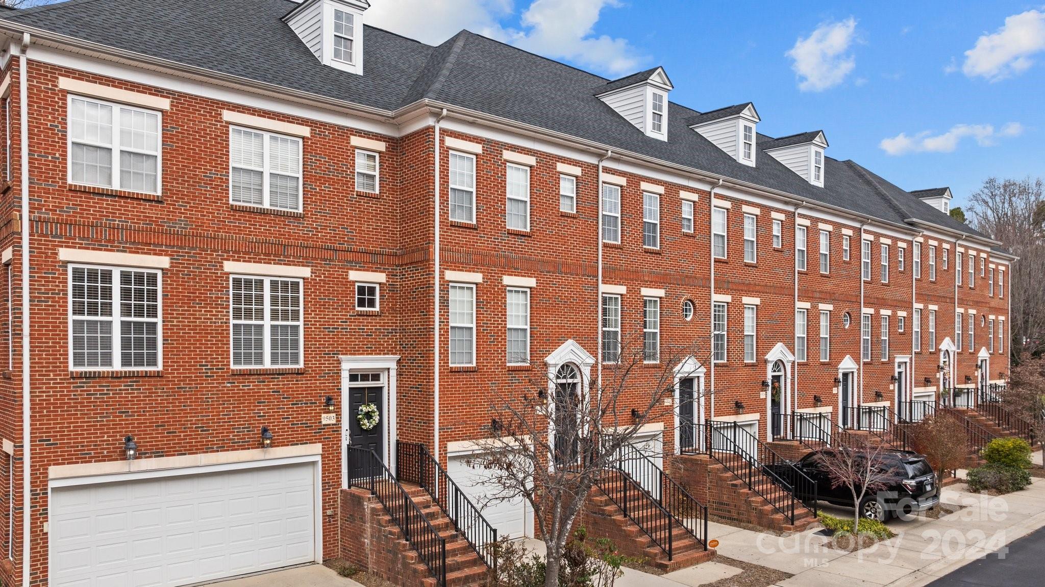 9511 Westchire Court