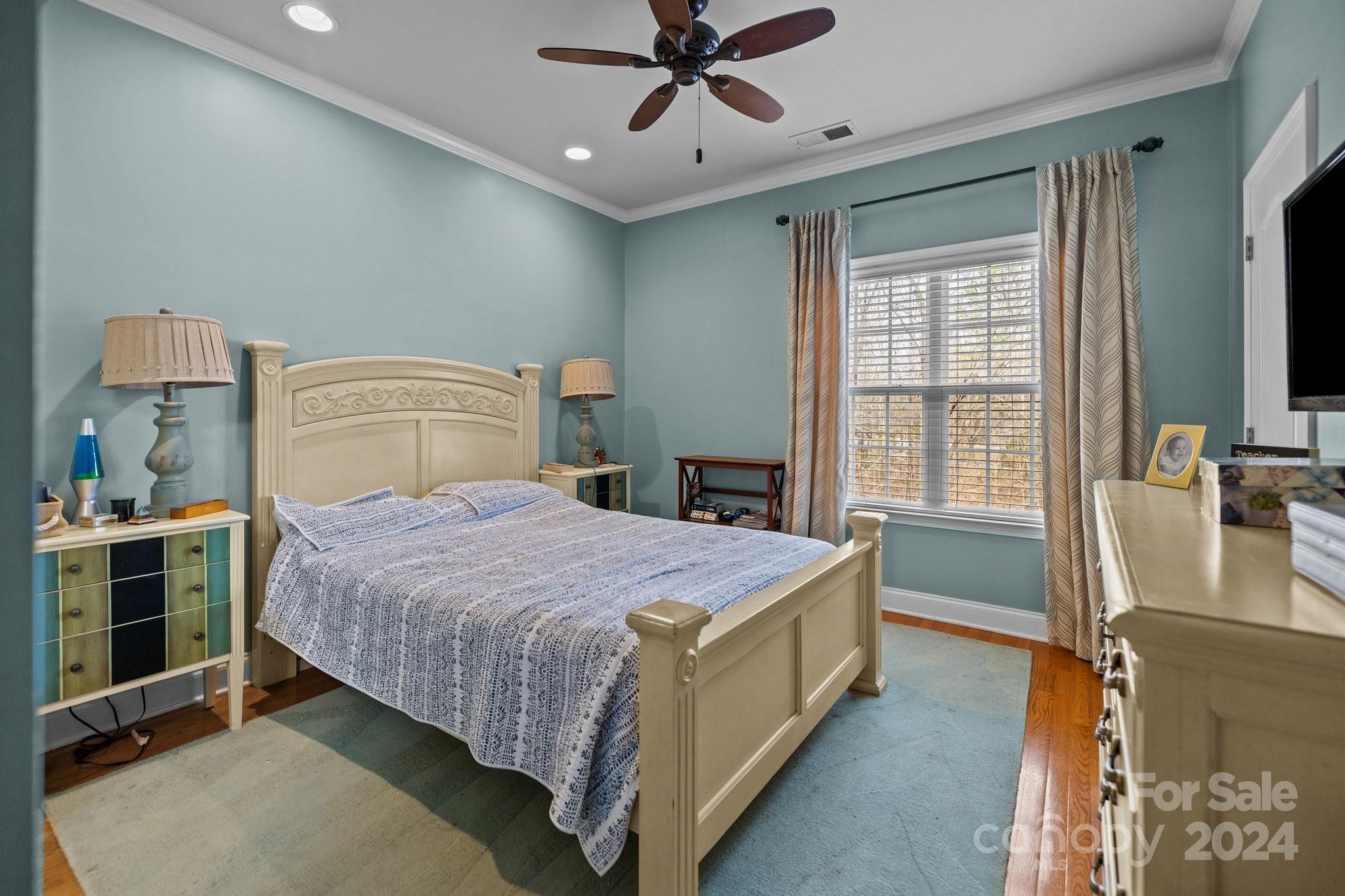 9511 Westchire Court