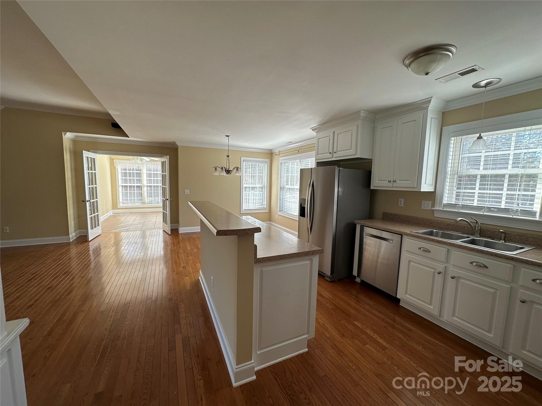 118 Sterling Drive