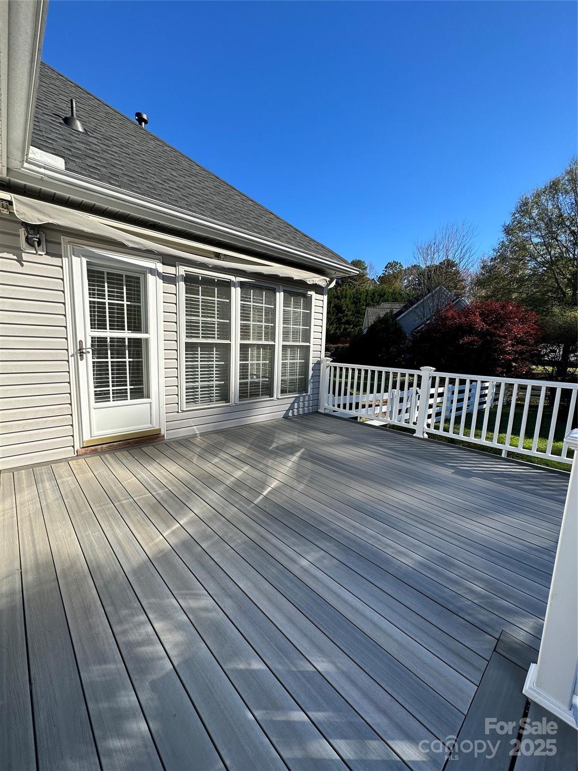 118 Sterling Drive