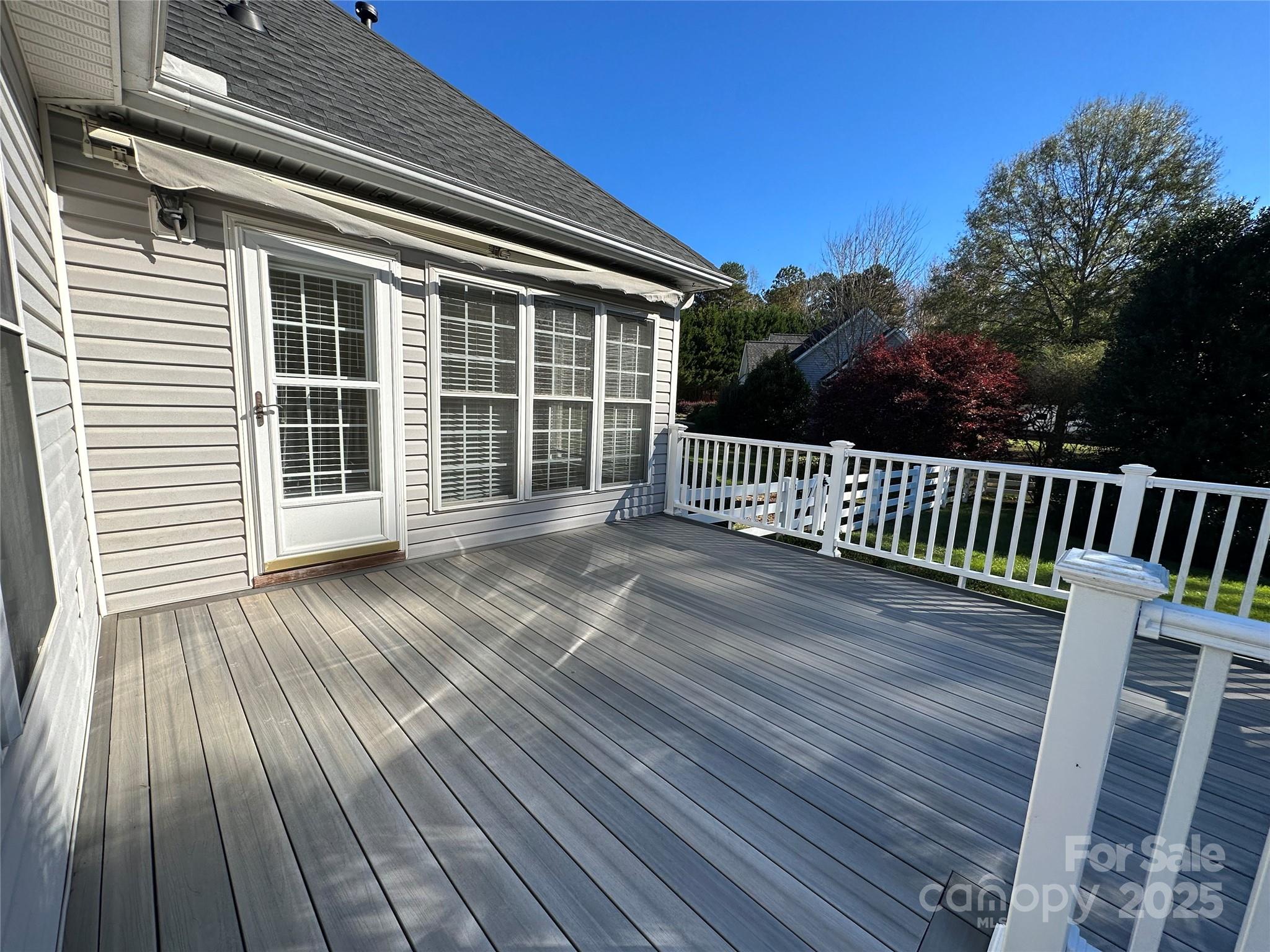 118 Sterling Drive