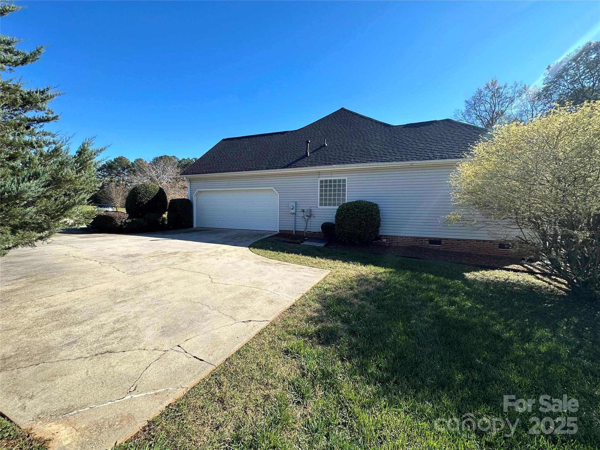118 Sterling Drive