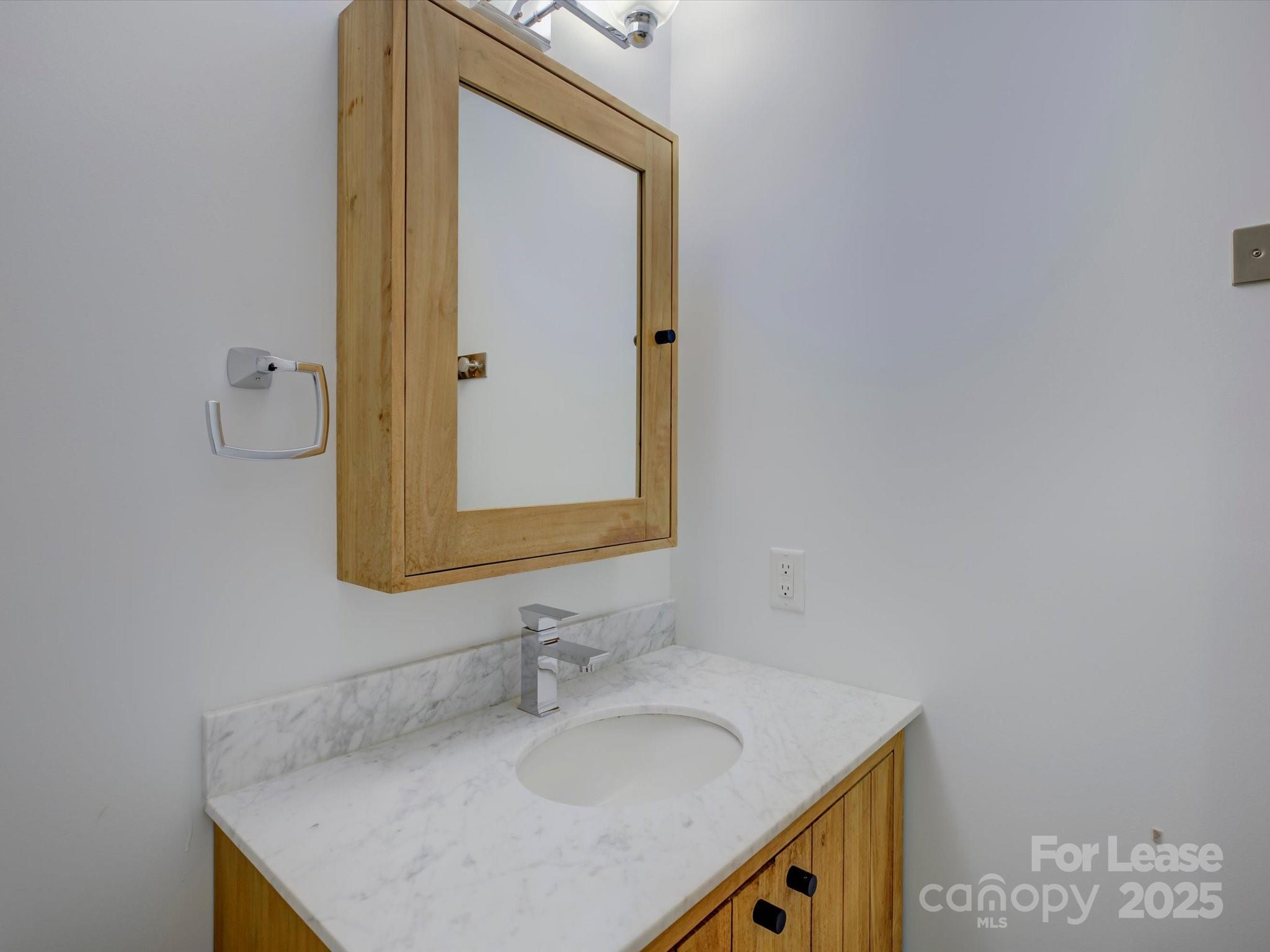 1717 Starbrook Drive