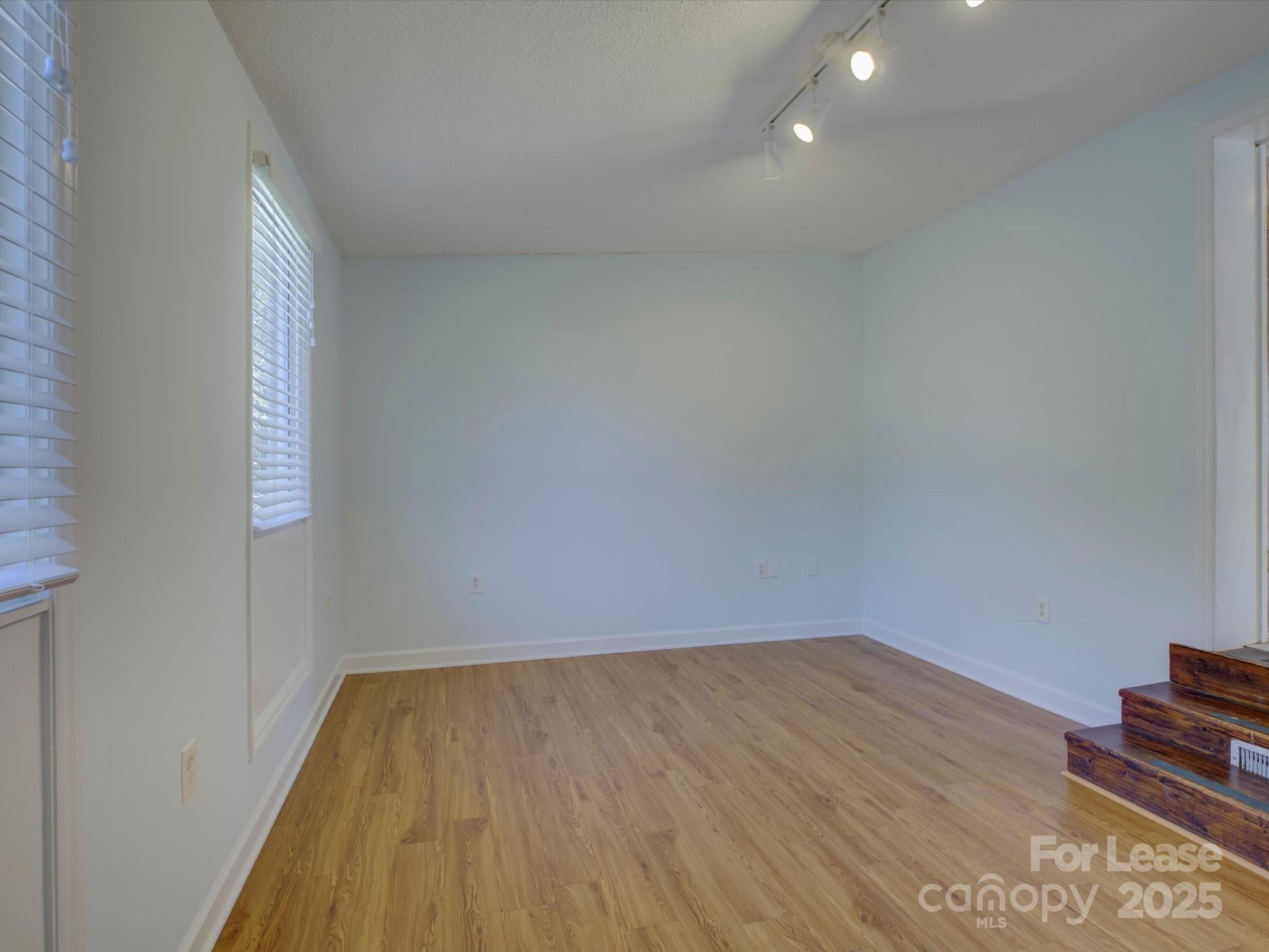 1717 Starbrook Drive