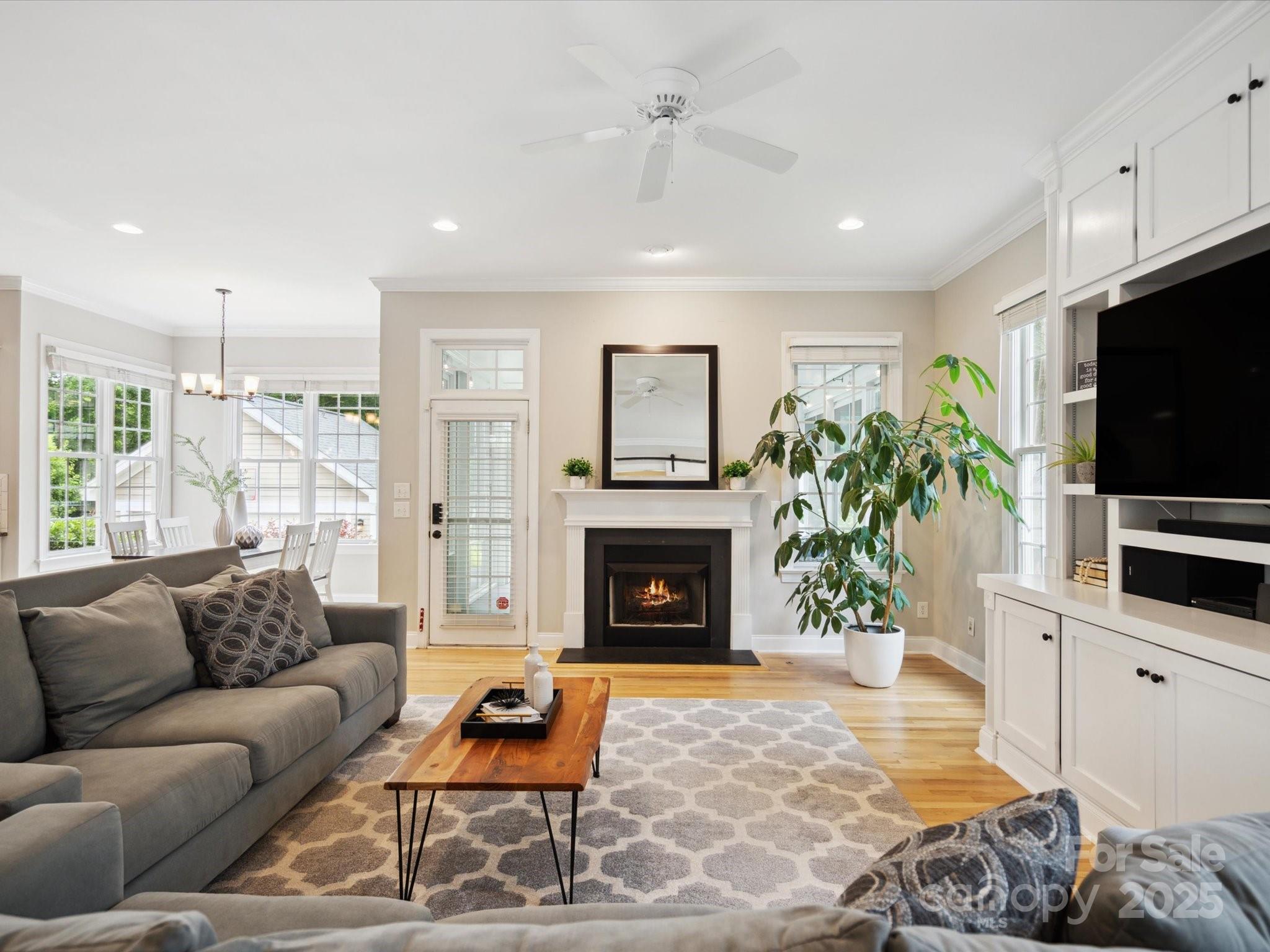 3277 Richards Crossing