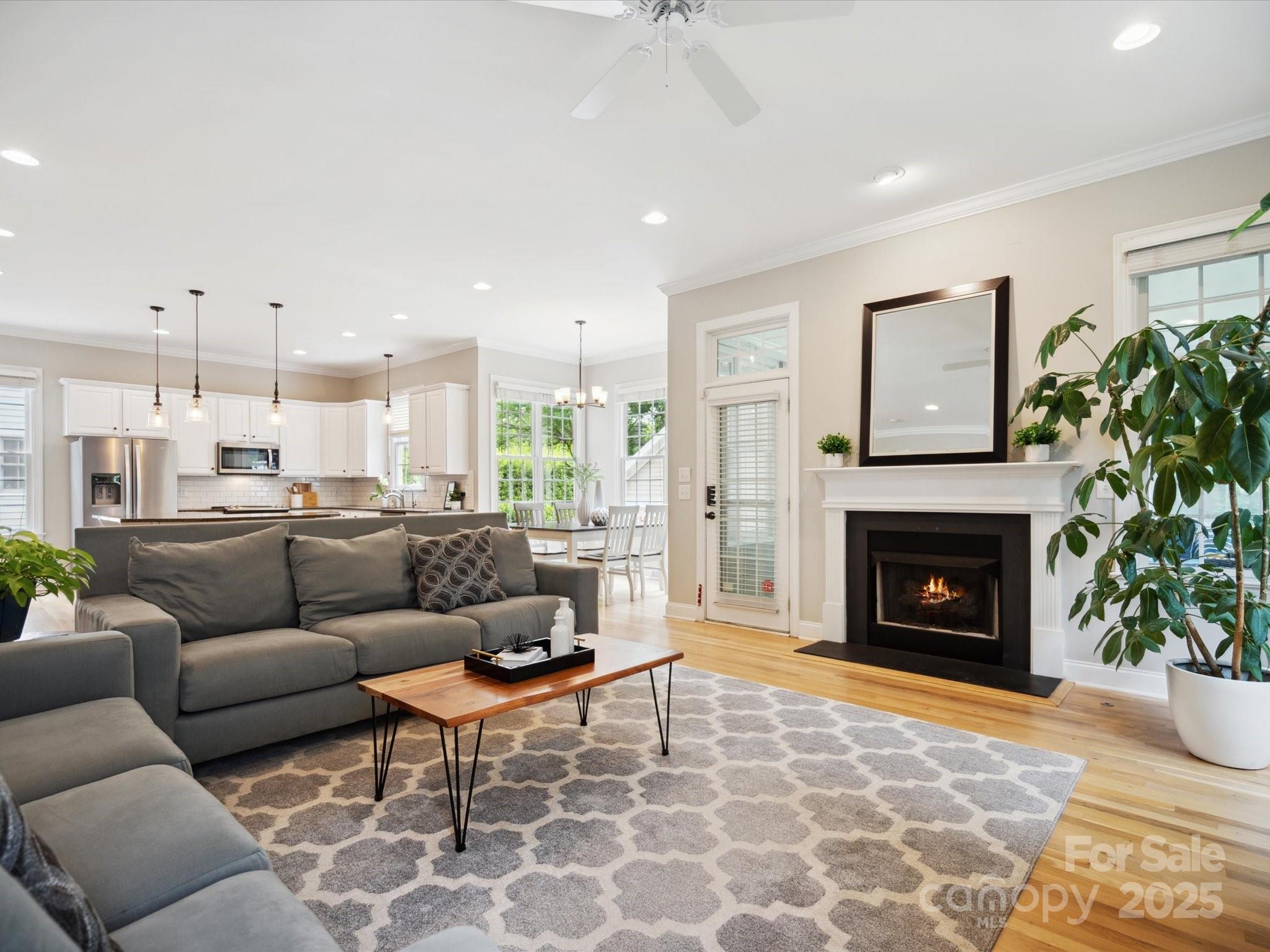 3277 Richards Crossing