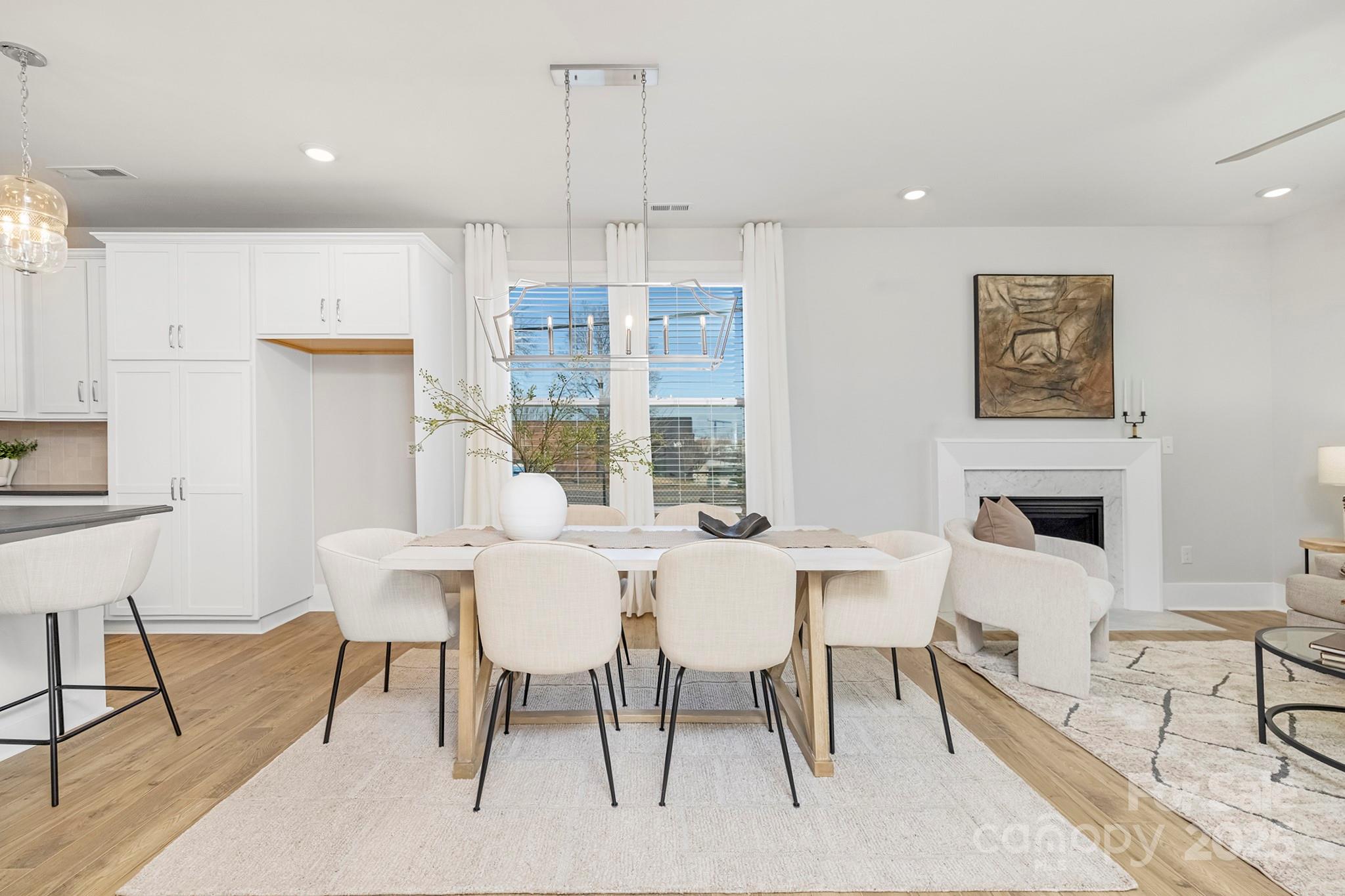 1739 Dunloe Street Unit: 8242