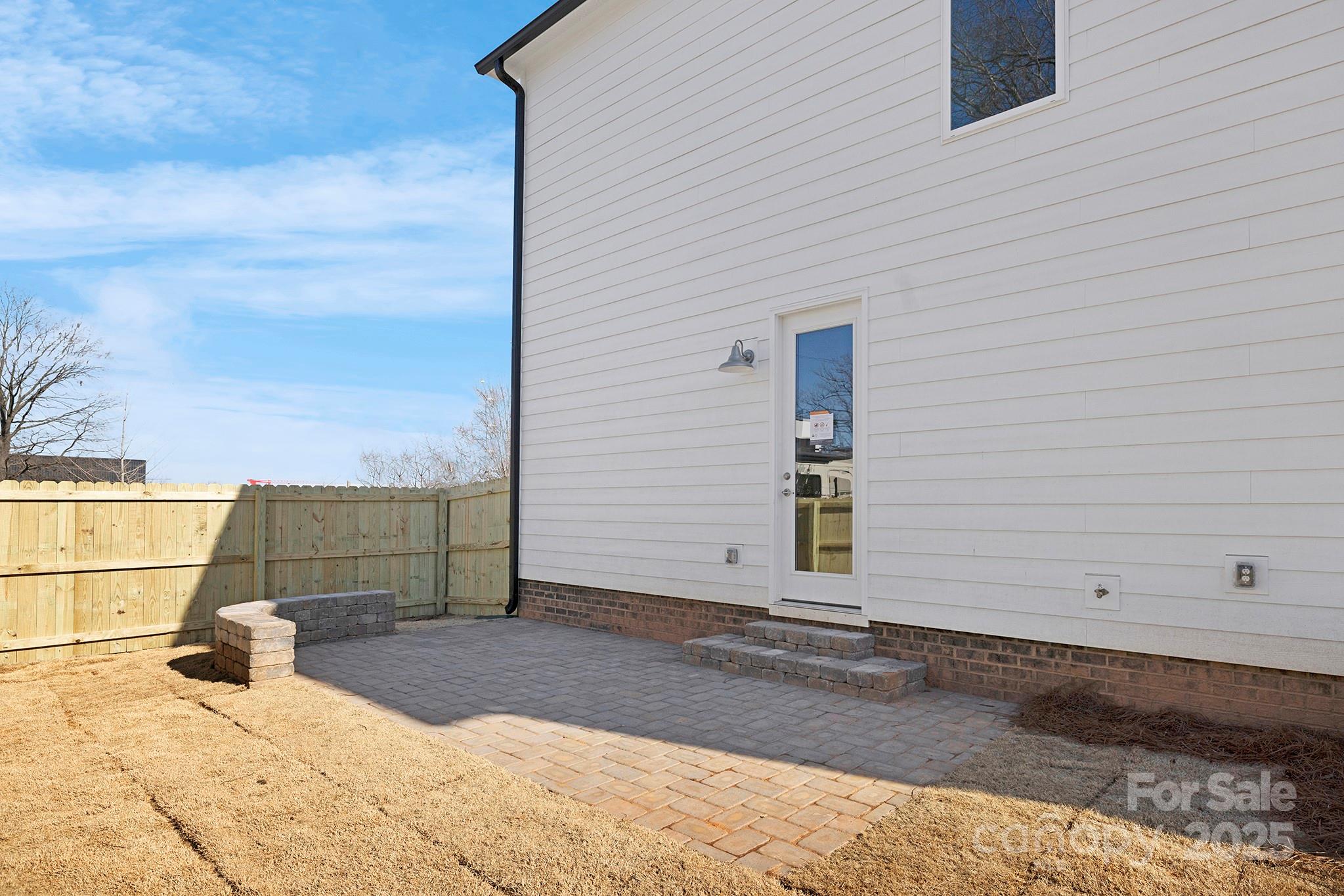 1739 Dunloe Street Unit: 8242