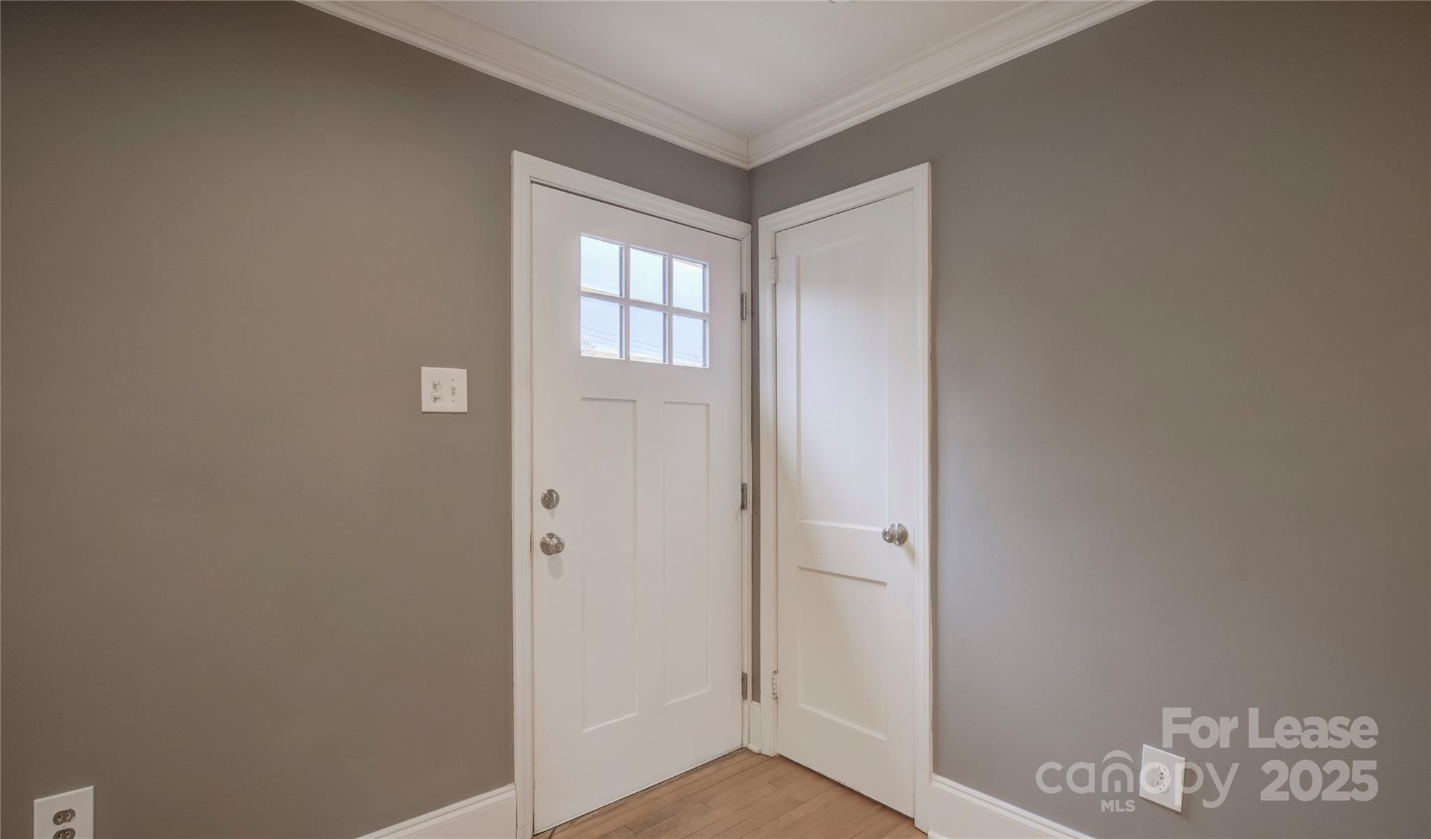1413 Seneca Place