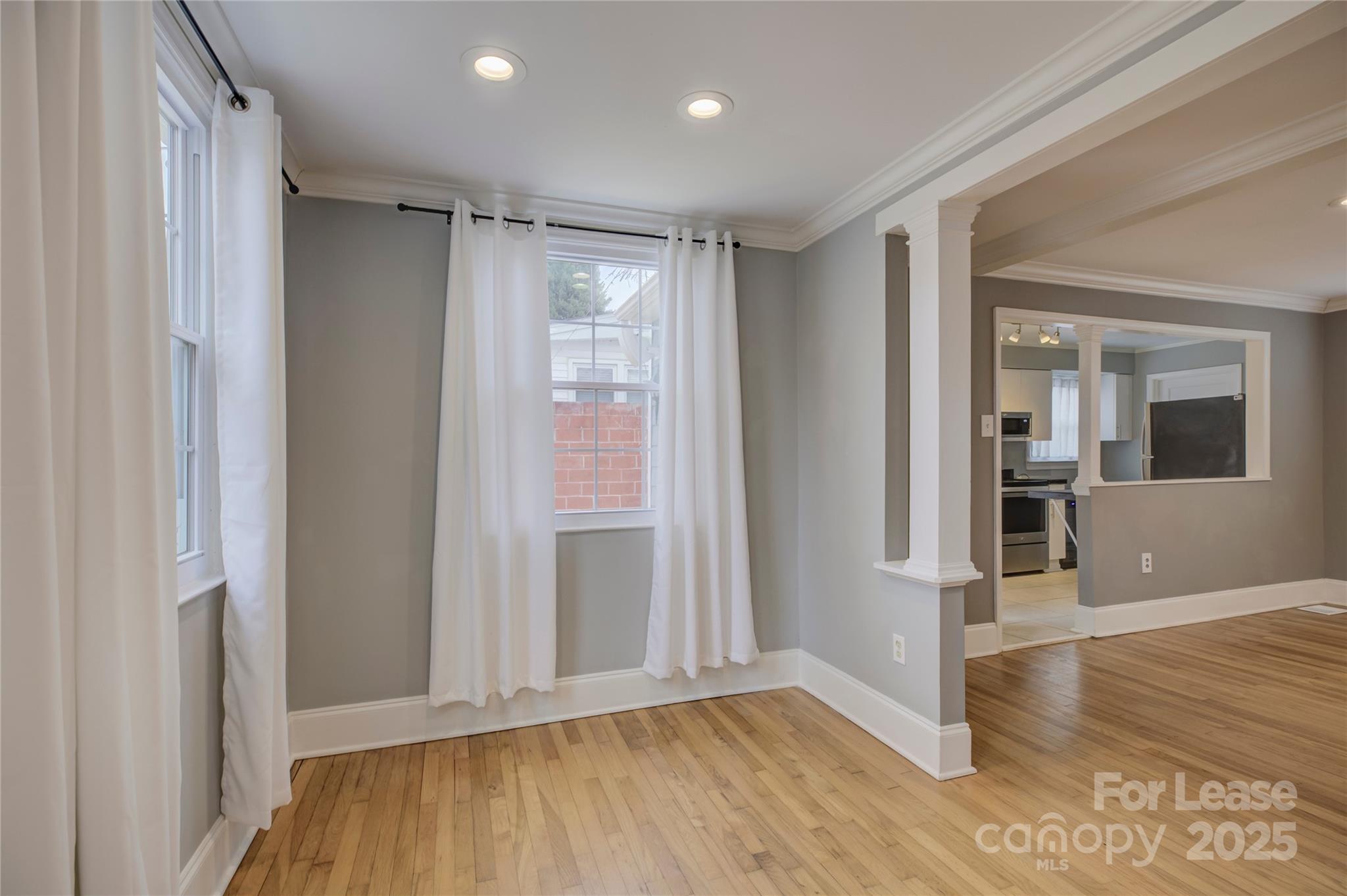 1413 Seneca Place