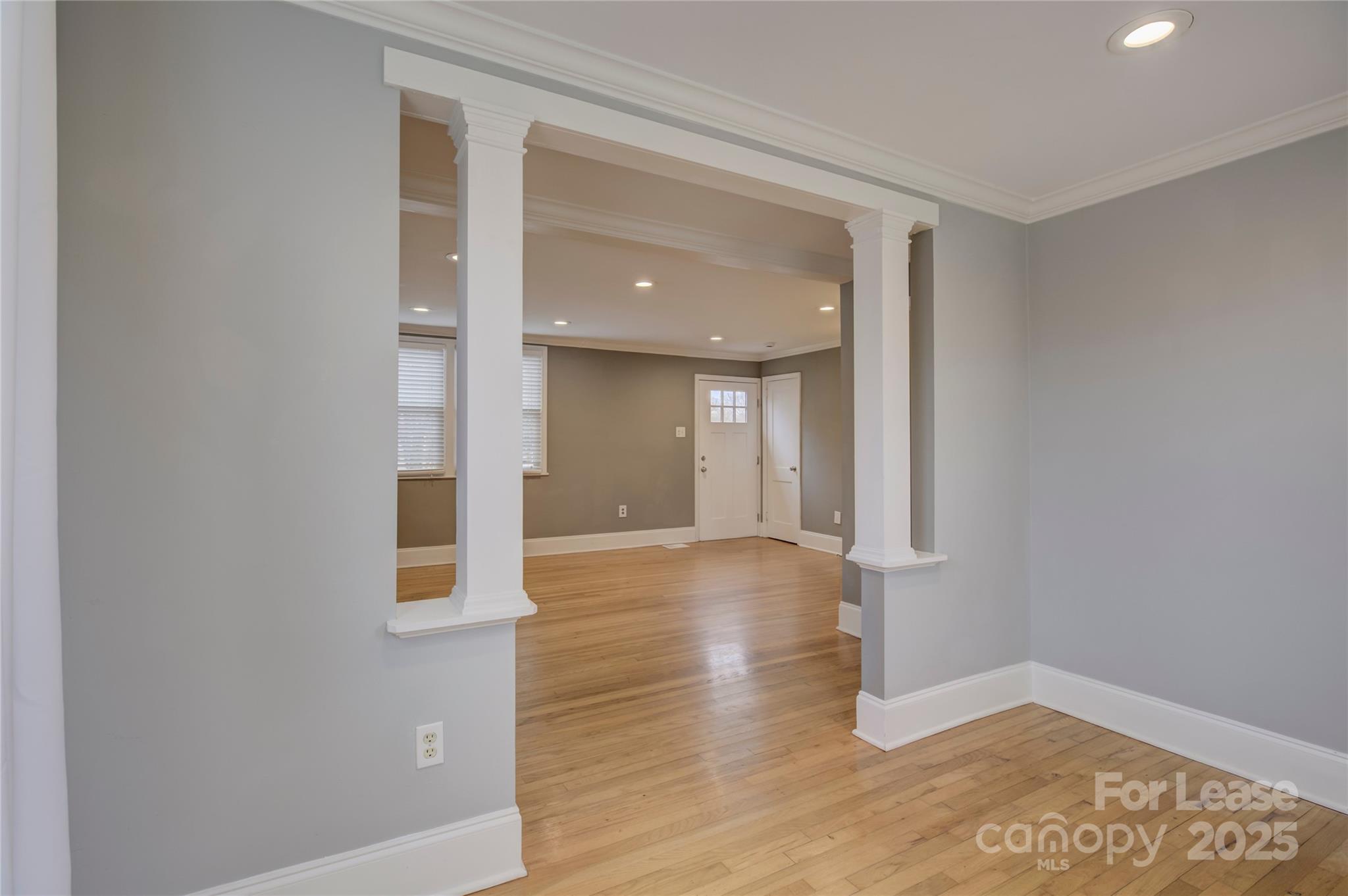 1413 Seneca Place