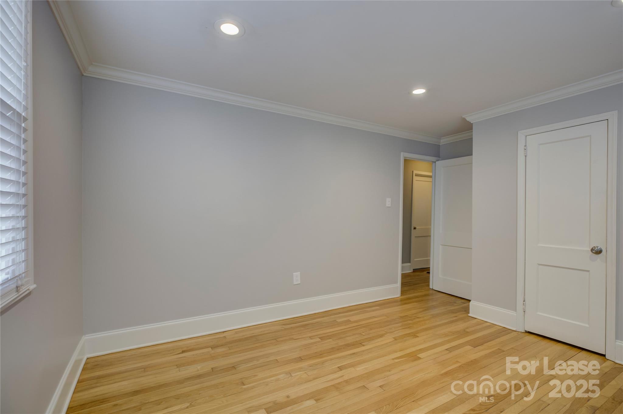 1413 Seneca Place