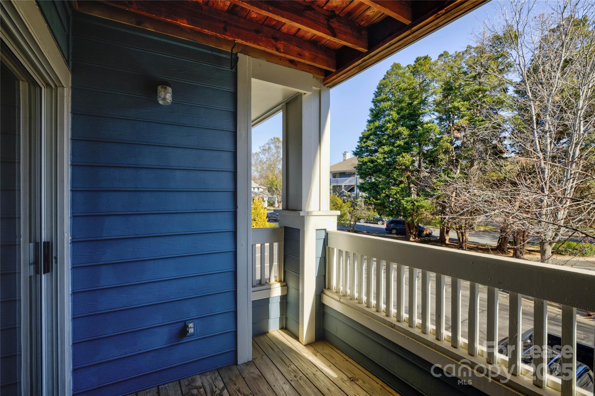 501 Olmsted Park Place Unit: I