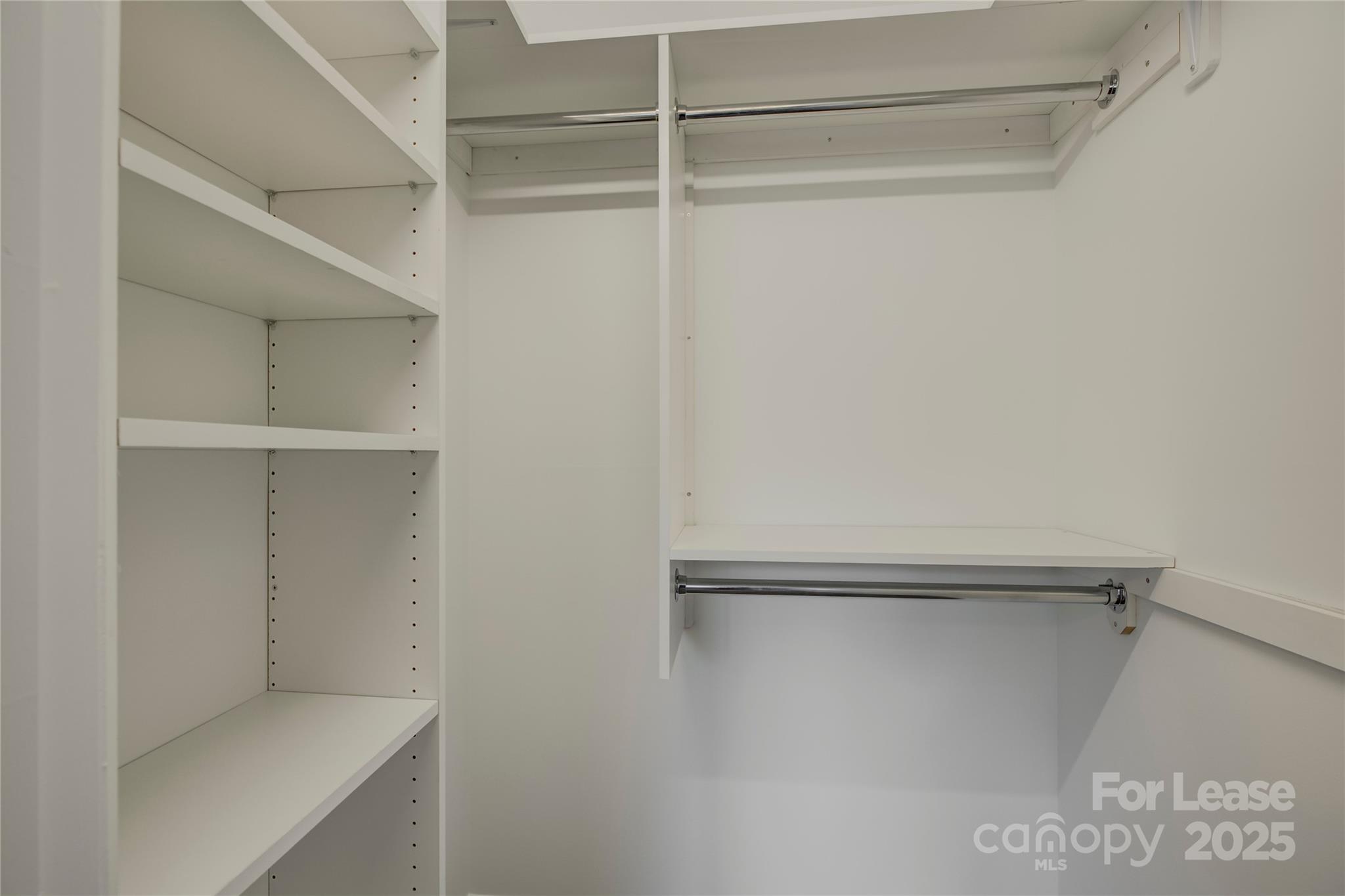 501 Olmsted Park Place Unit: I