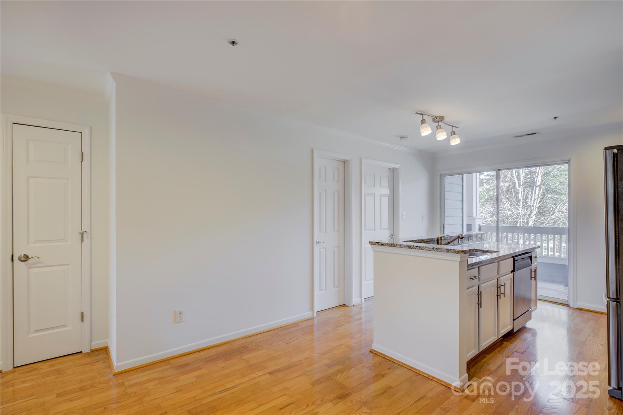 501 Olmsted Park Place Unit: I