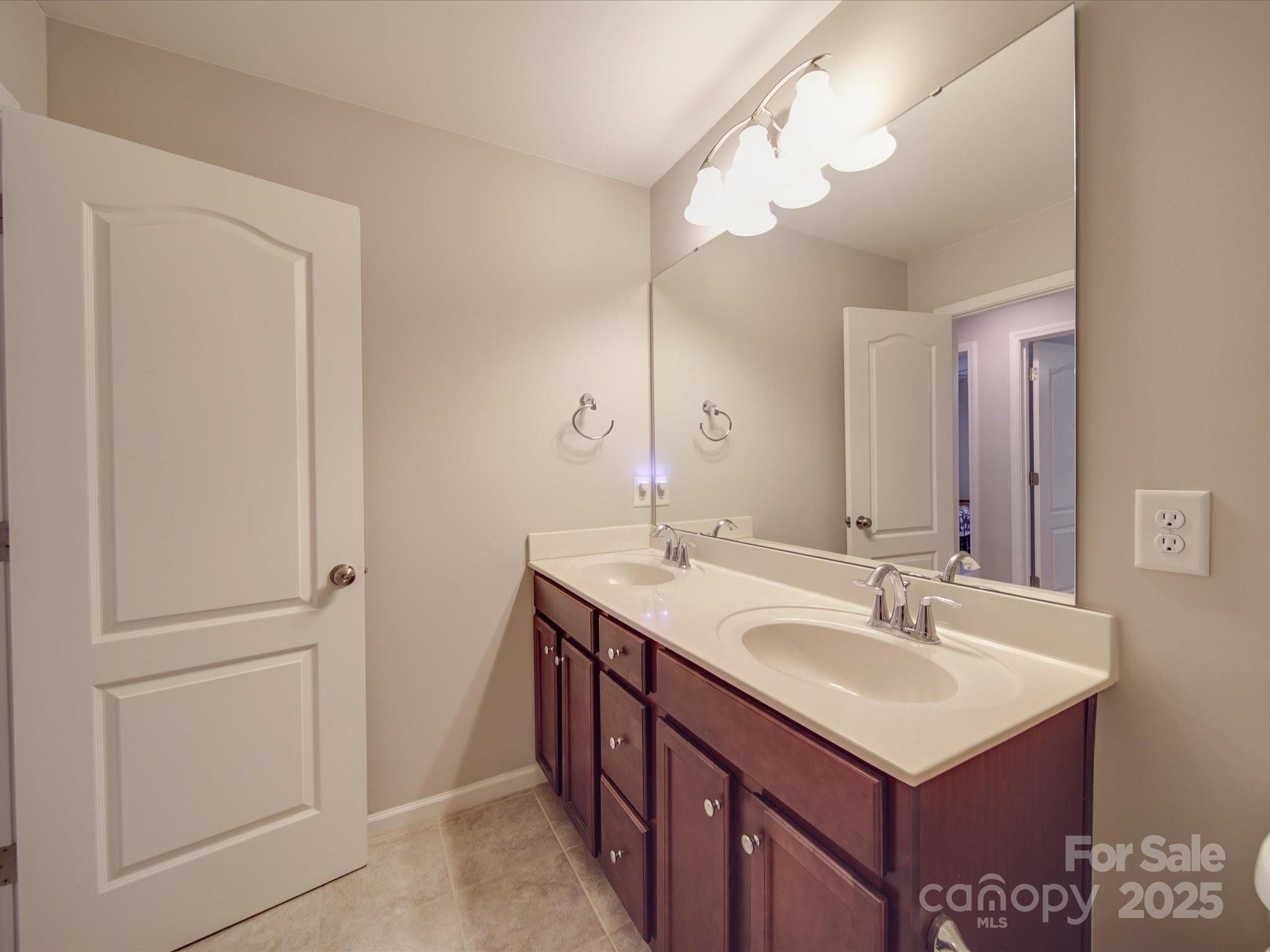 105 Blossom Ridge Drive