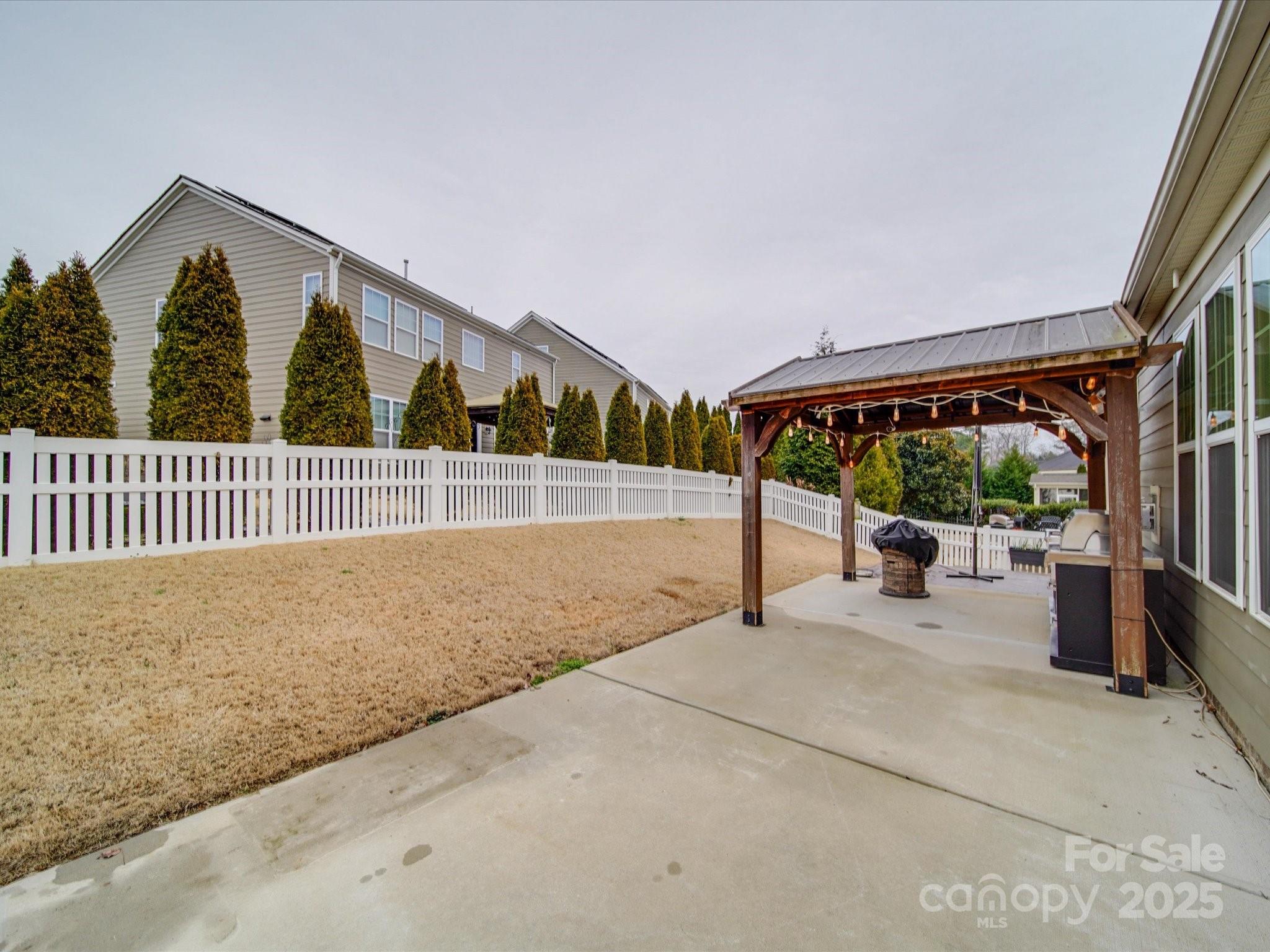 105 Blossom Ridge Drive