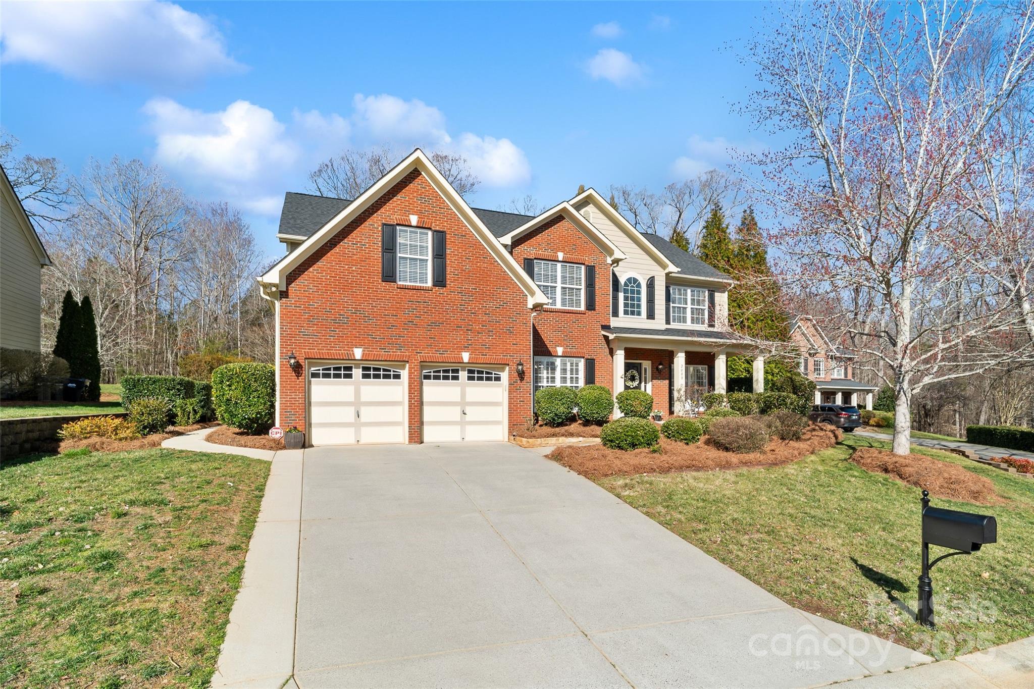 2000 Willowcrest Drive