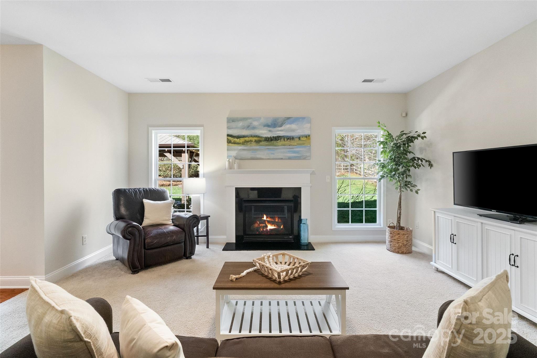 2000 Willowcrest Drive