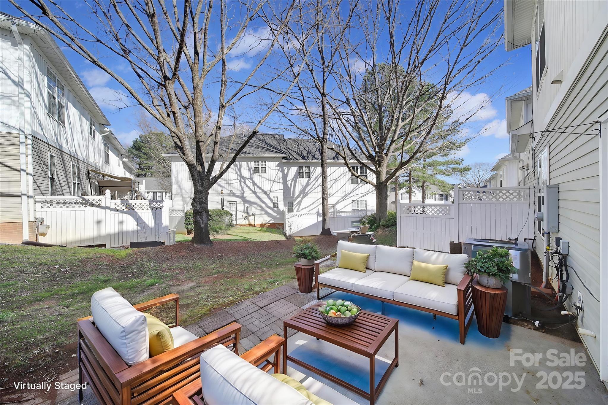 2399 Woodridge Drive
