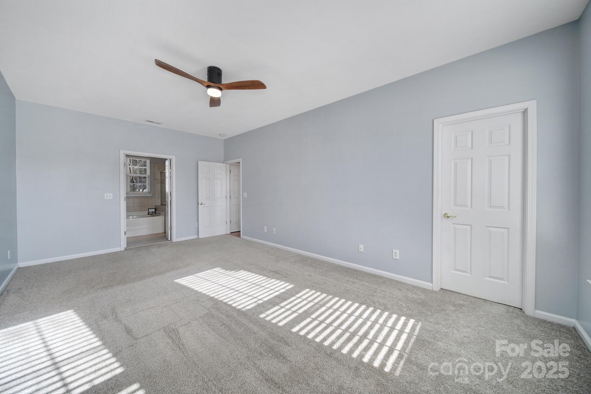 2399 Woodridge Drive