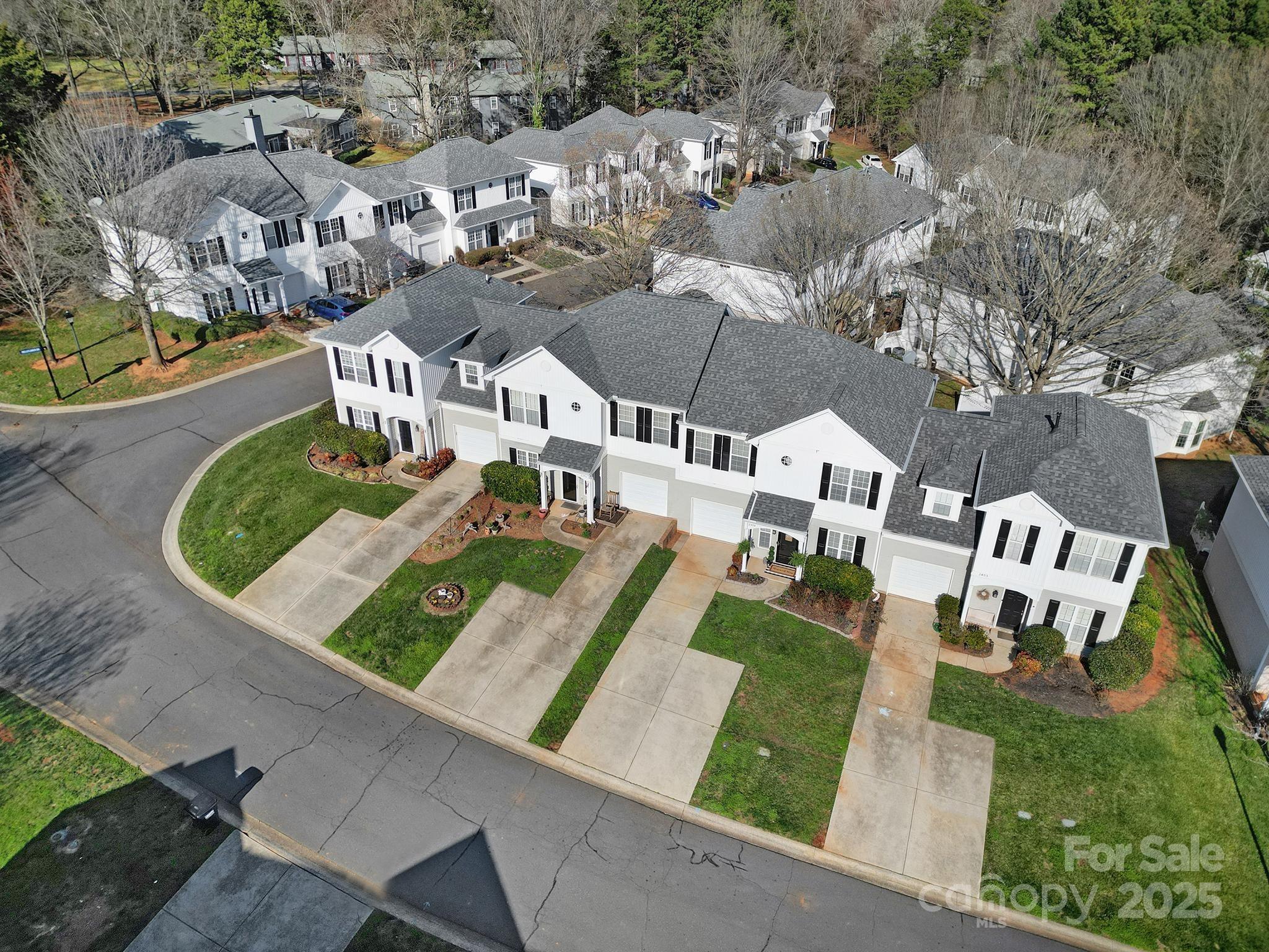 2399 Woodridge Drive