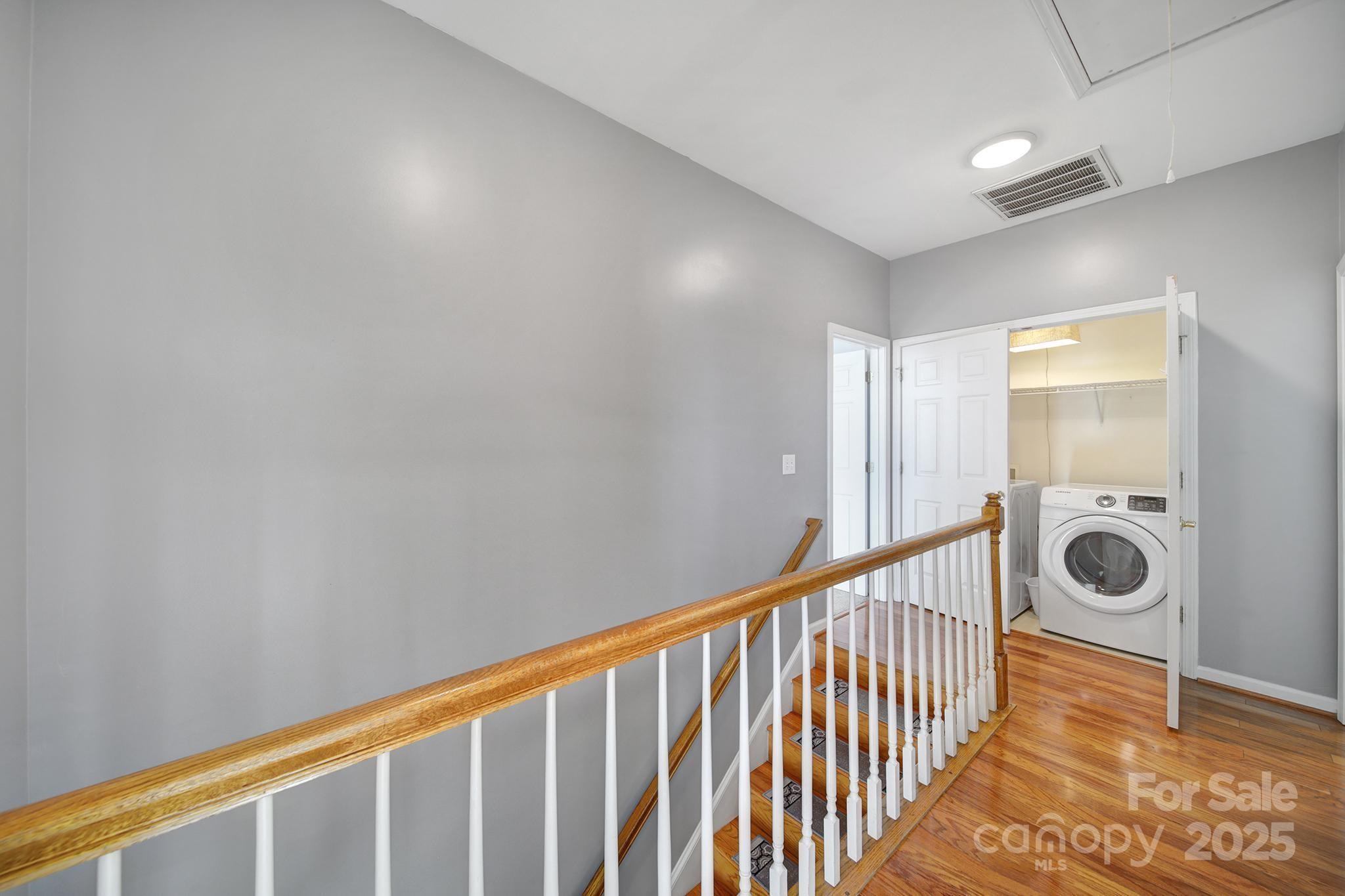 2399 Woodridge Drive
