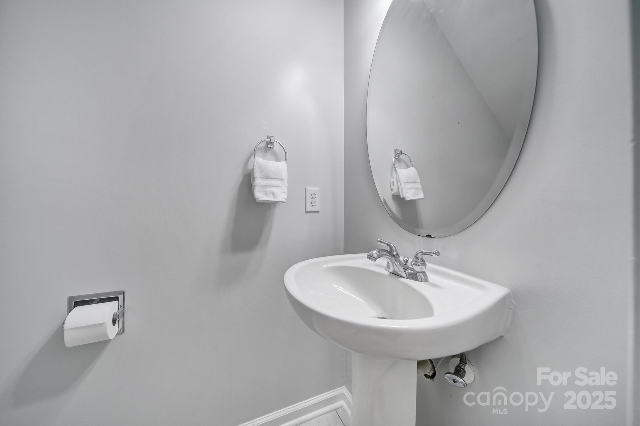 2399 Woodridge Drive