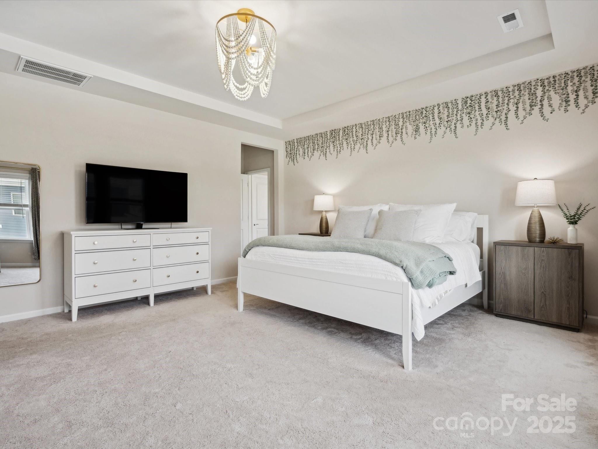 924 Stebbins Drive