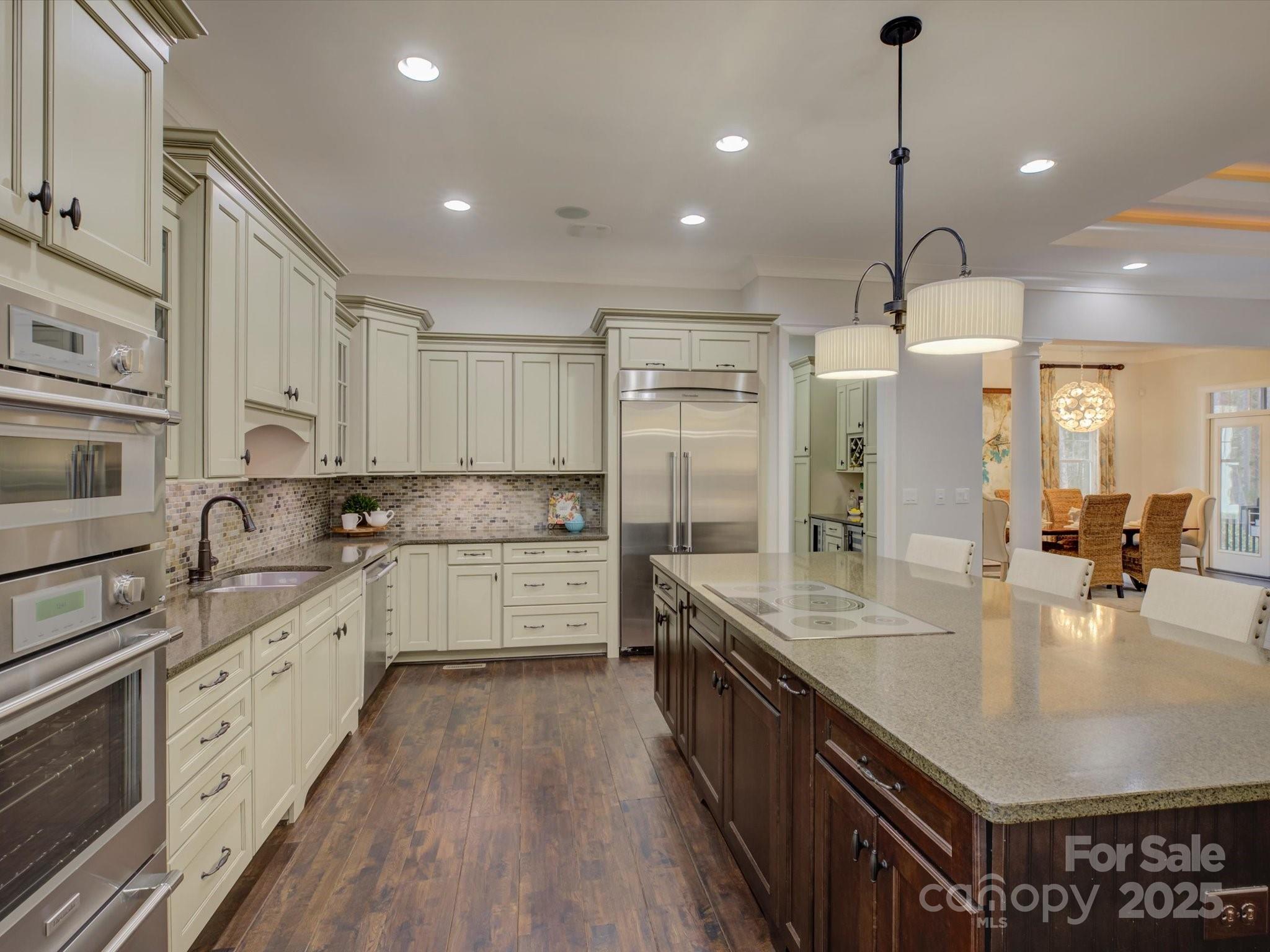 779 Harvest Pointe Drive