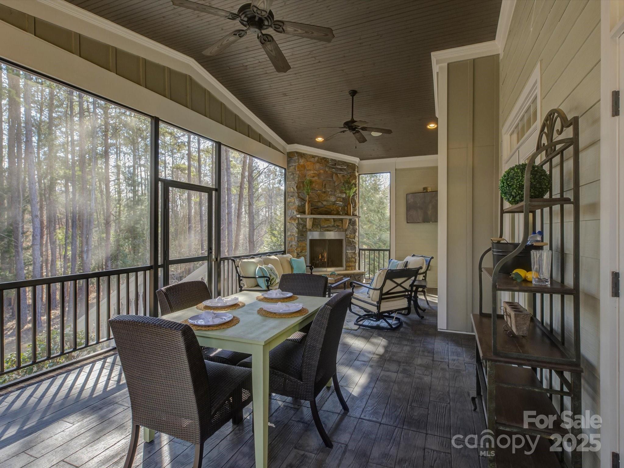 779 Harvest Pointe Drive