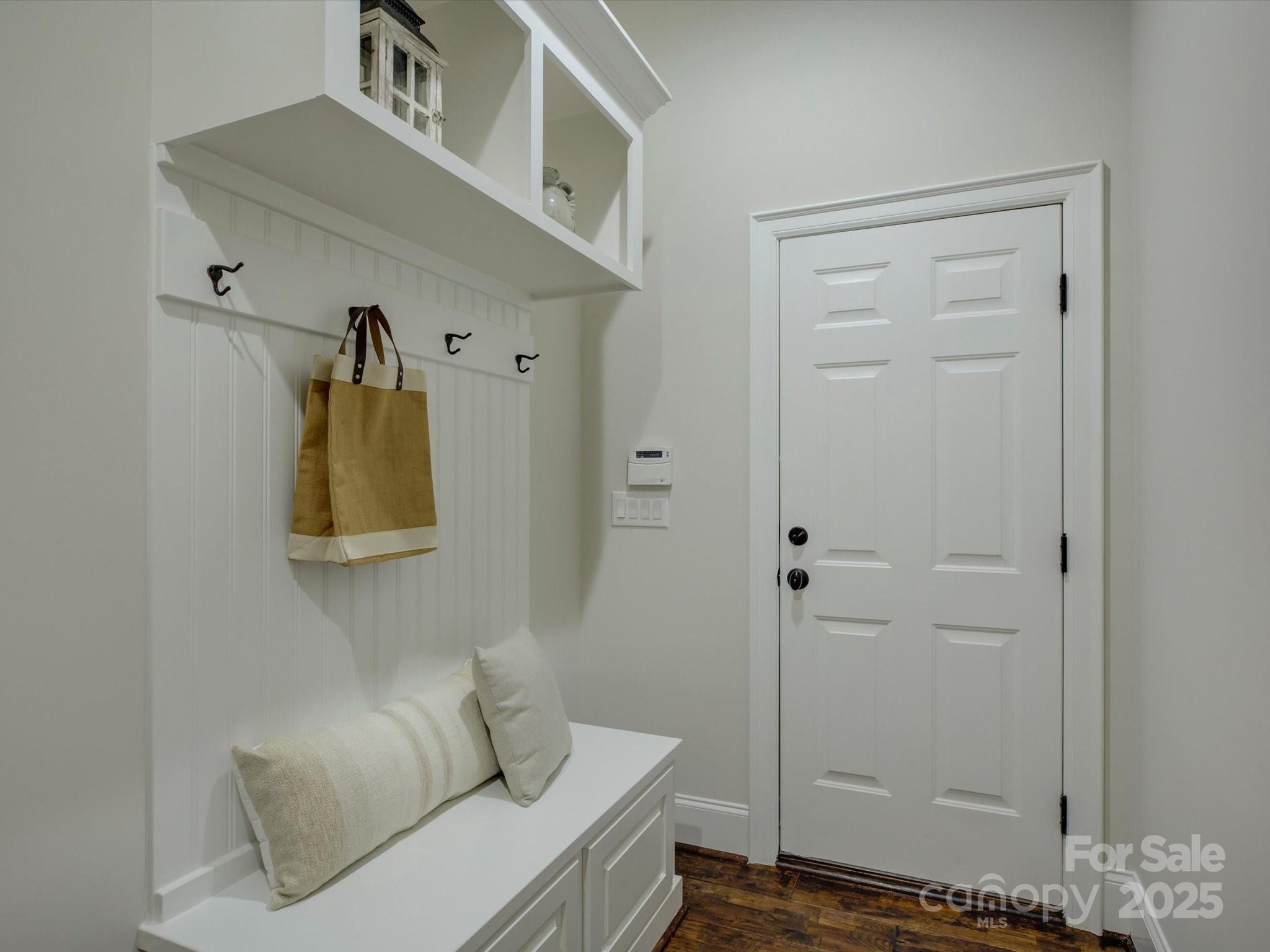 779 Harvest Pointe Drive