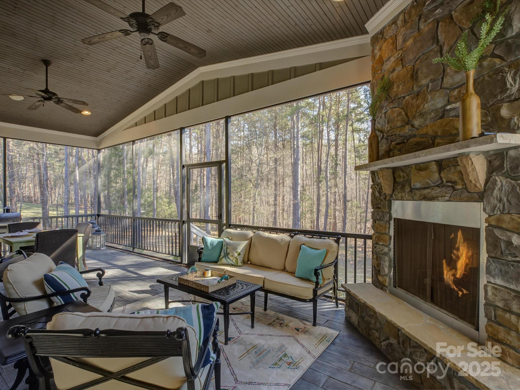 779 Harvest Pointe Drive