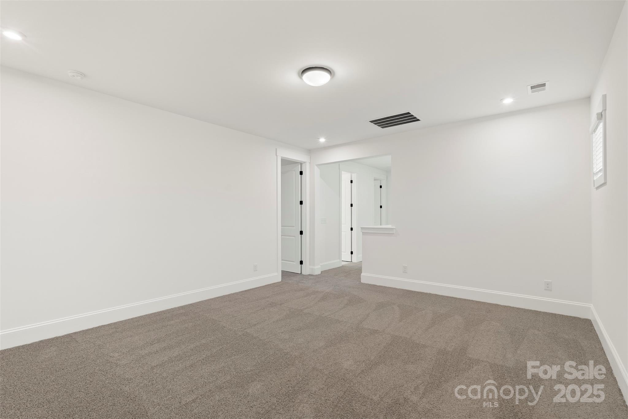 263 Luray Way Unit: 444