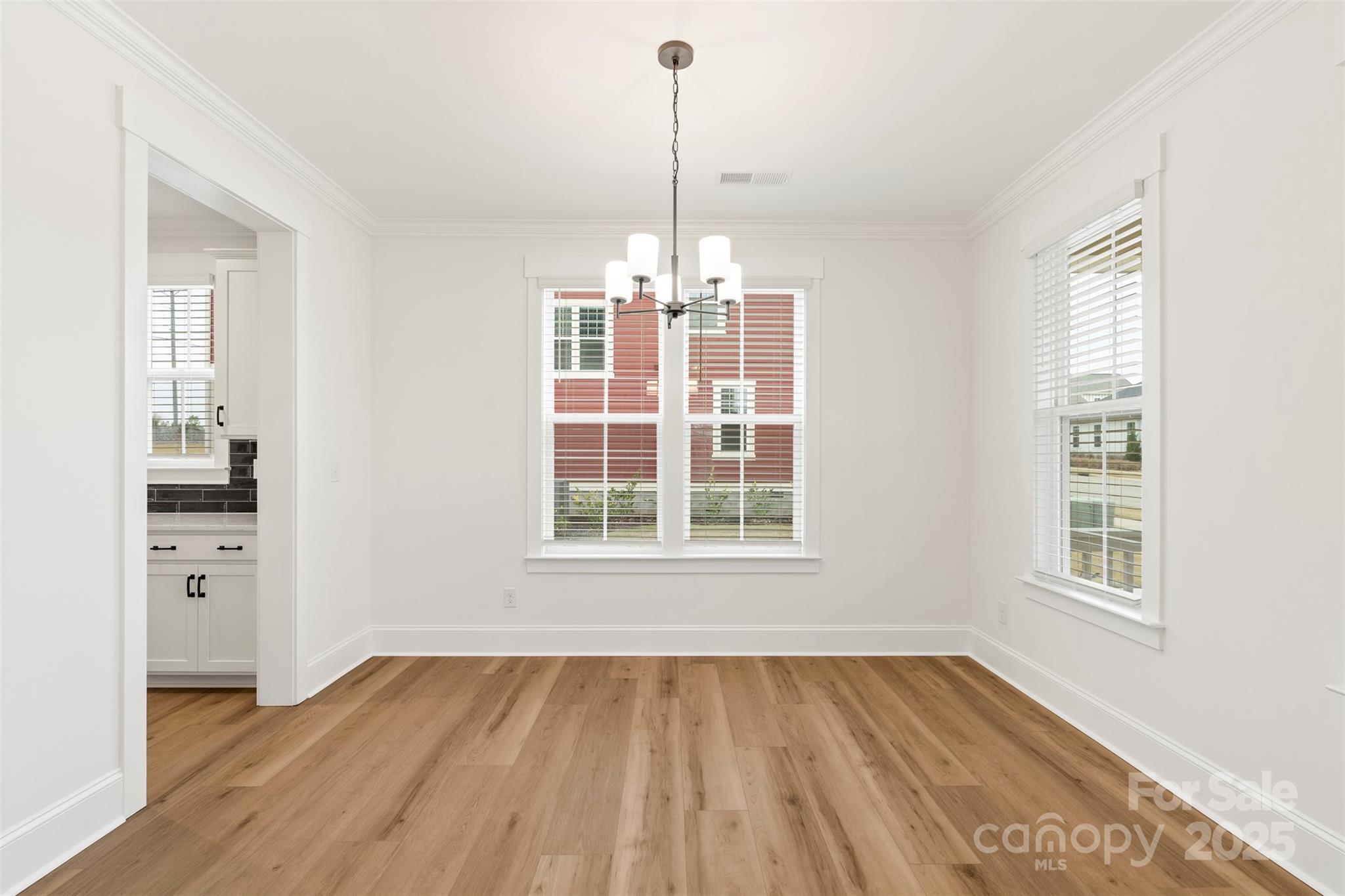263 Luray Way Unit: 444