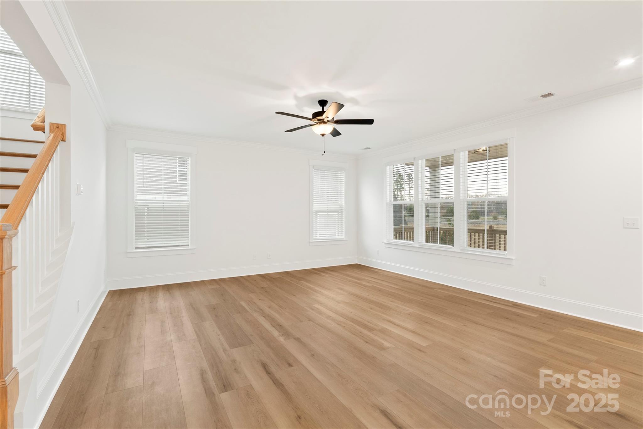 263 Luray Way Unit: 444